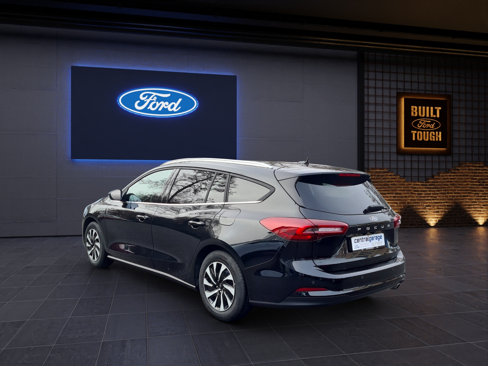 FORD Focus Kombi 1.0i EcoBoost Hybrid 155 PS Titanium X AUTOMAT-showroom-element-3