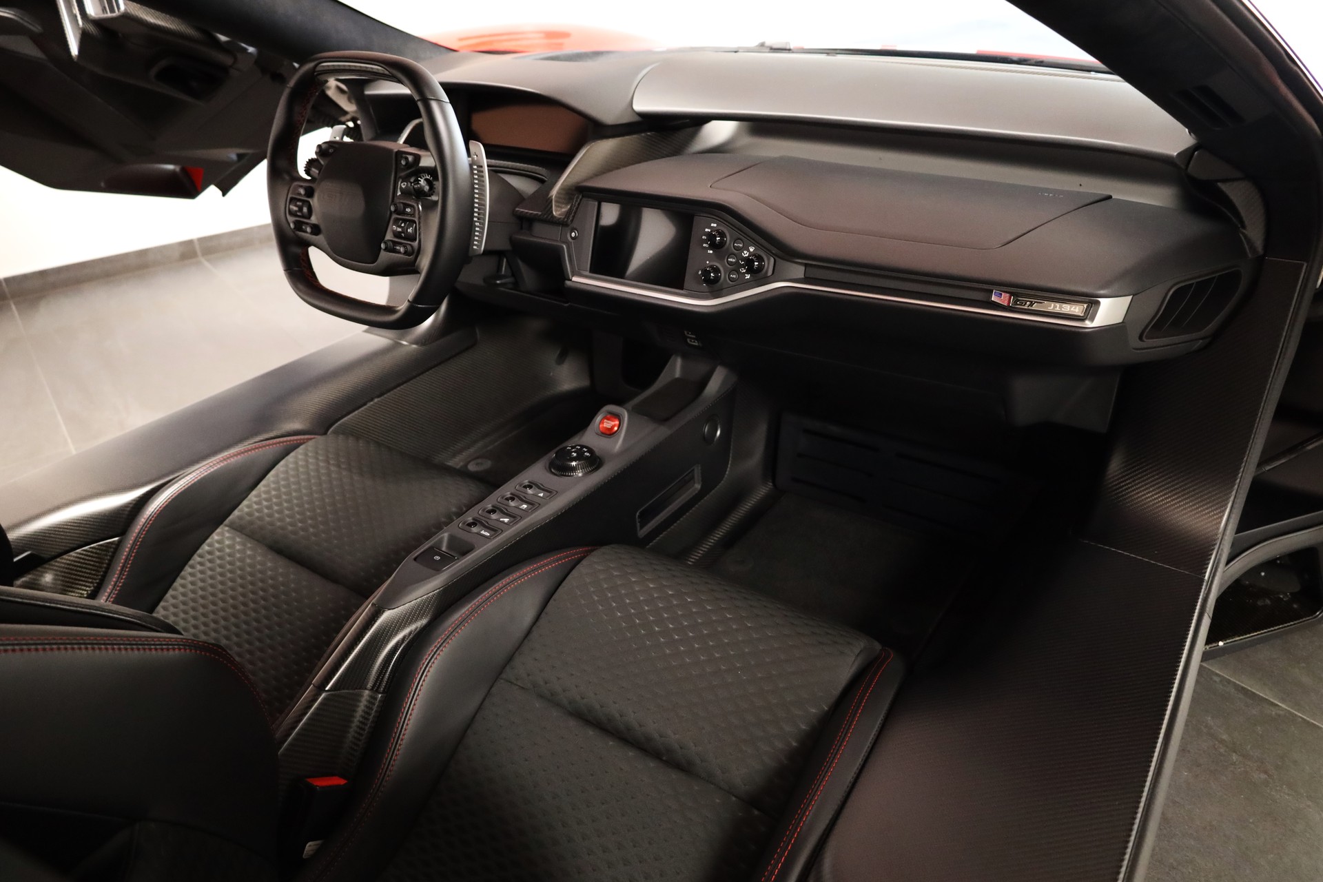 FORD GT '67 Heritage Edition-image-14