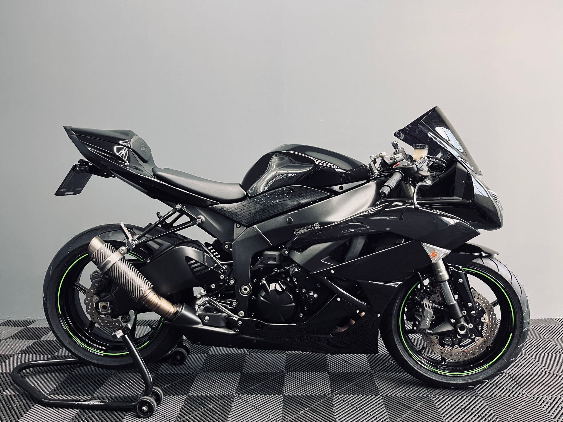 KAWASAKI Ninja ZX-6R-image-1