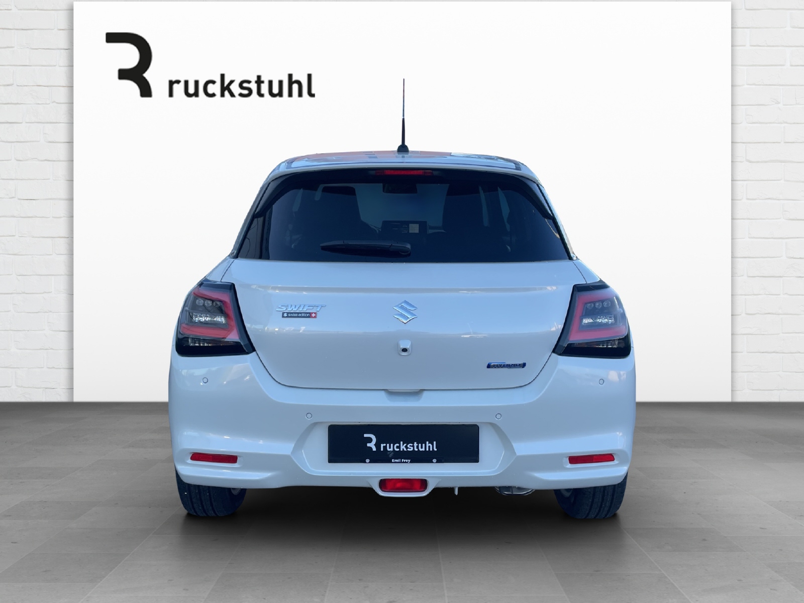 SUZUKI Swift 1.2 Tradizio Top Hybrid 4x4-image-4