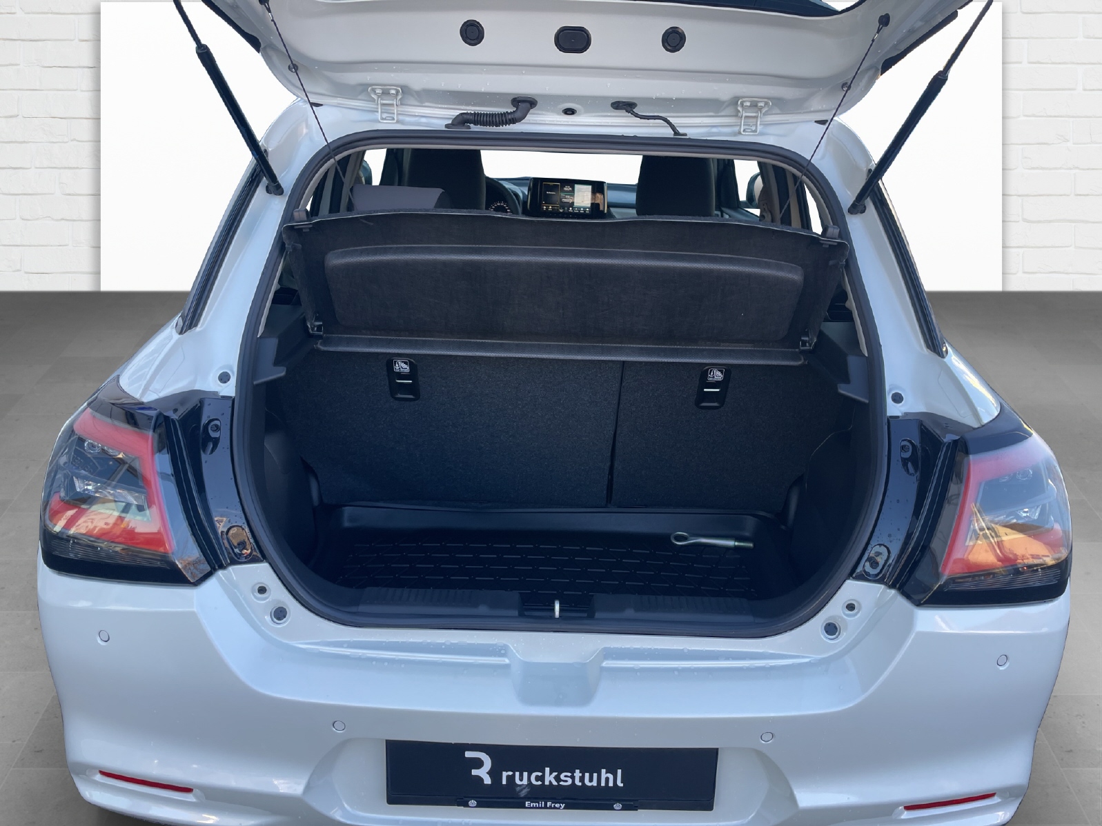 SUZUKI Swift 1.2 Tradizio Top Hybrid 4x4-image-7