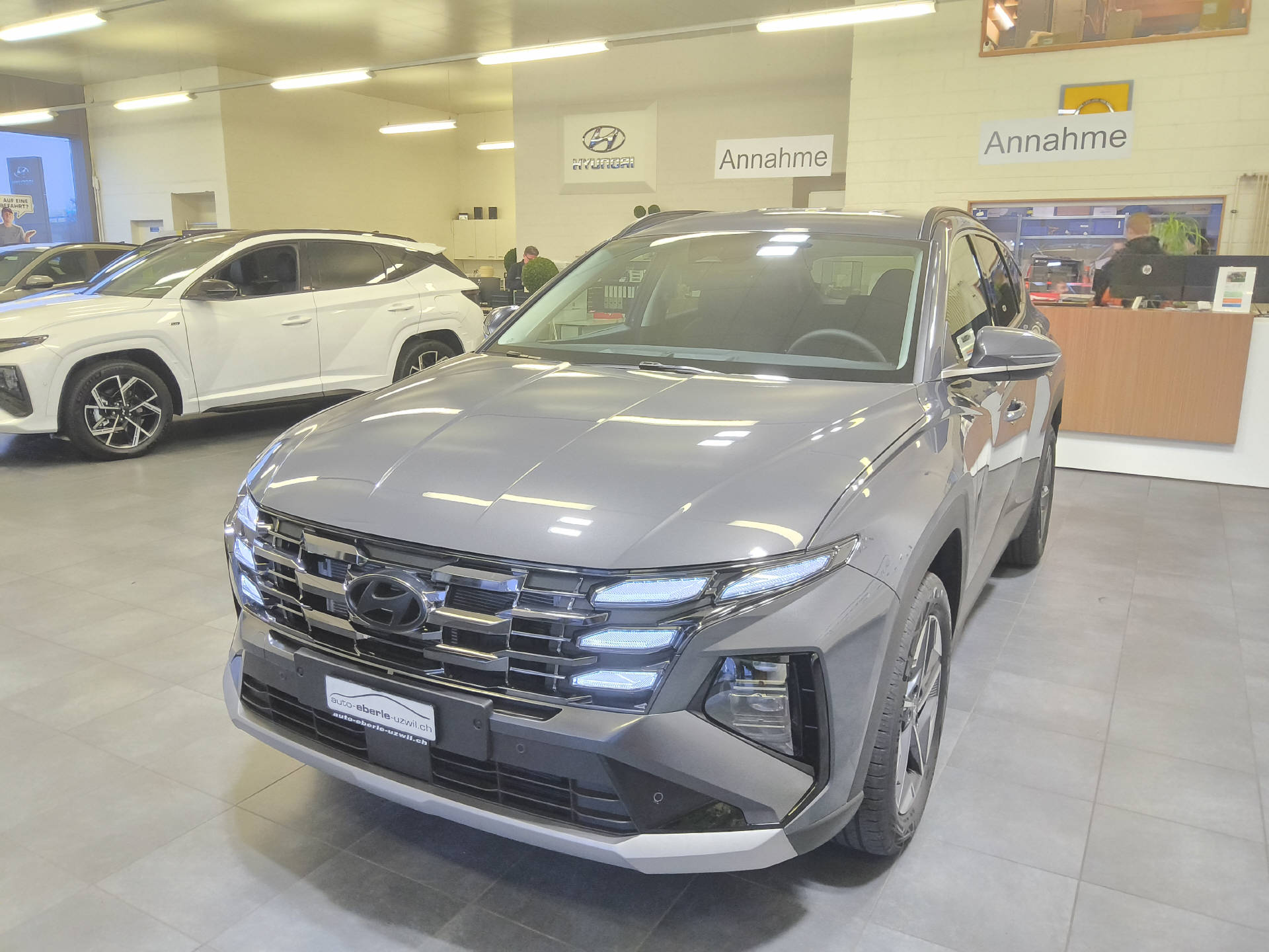 HYUNDAI Tucson 1.6 T-GDi HEV Amplia 4WD-image-5