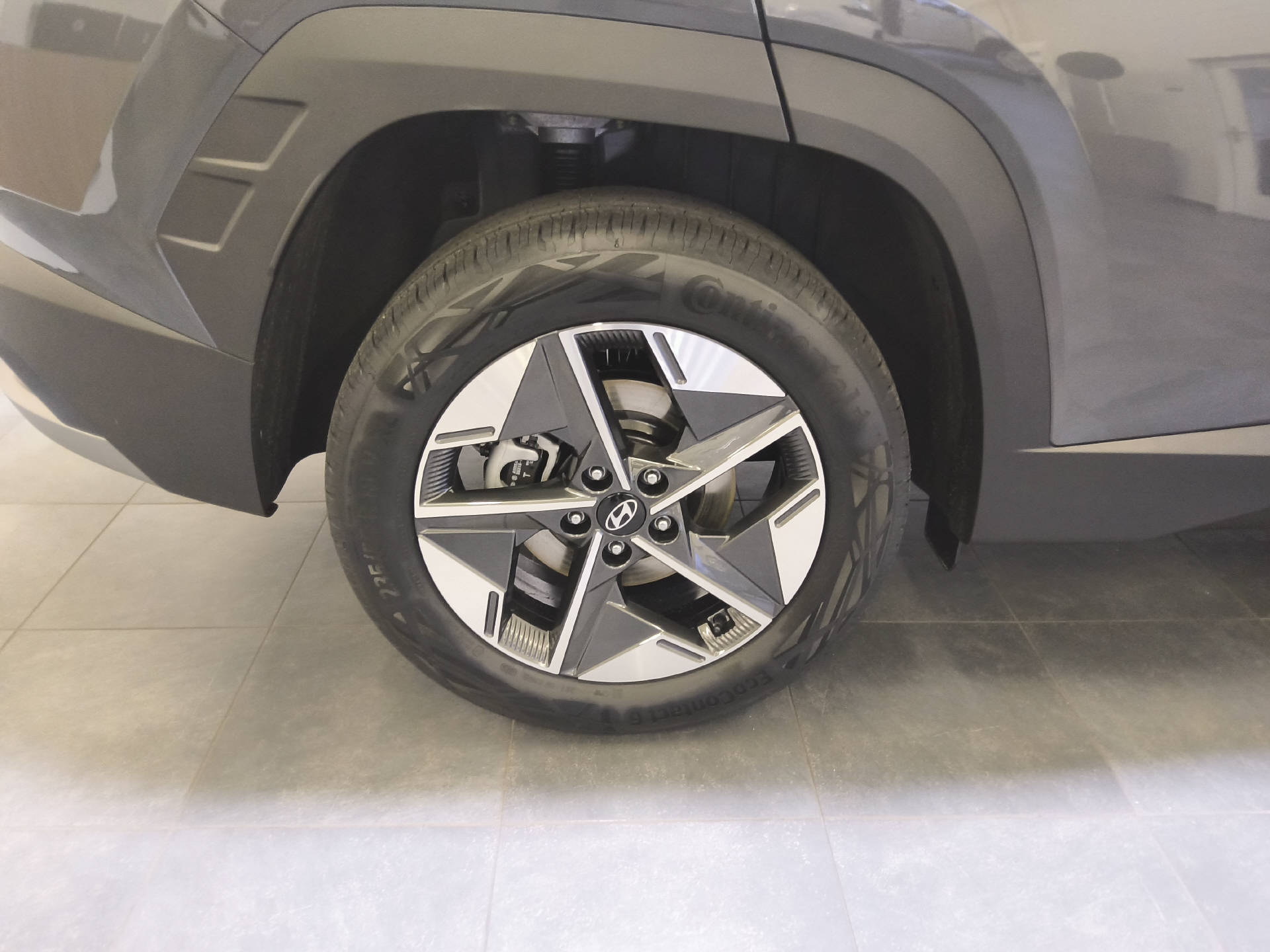 HYUNDAI Tucson 1.6 T-GDi HEV Amplia 4WD-image-9