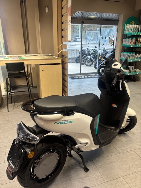 YAMAHA NEO'S EV-image-1