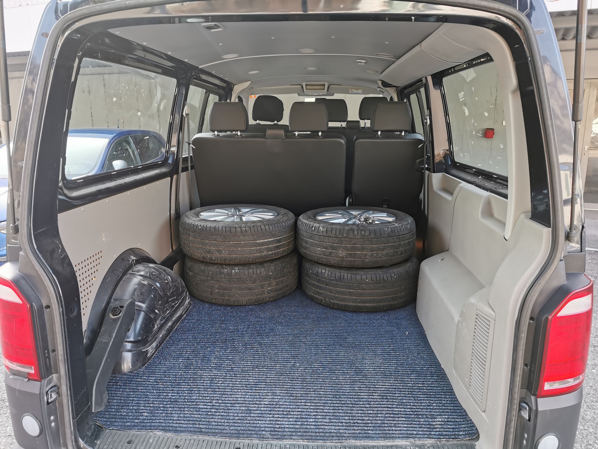 VW T6 2.0 TDI 4Motion (Lang)-image-9