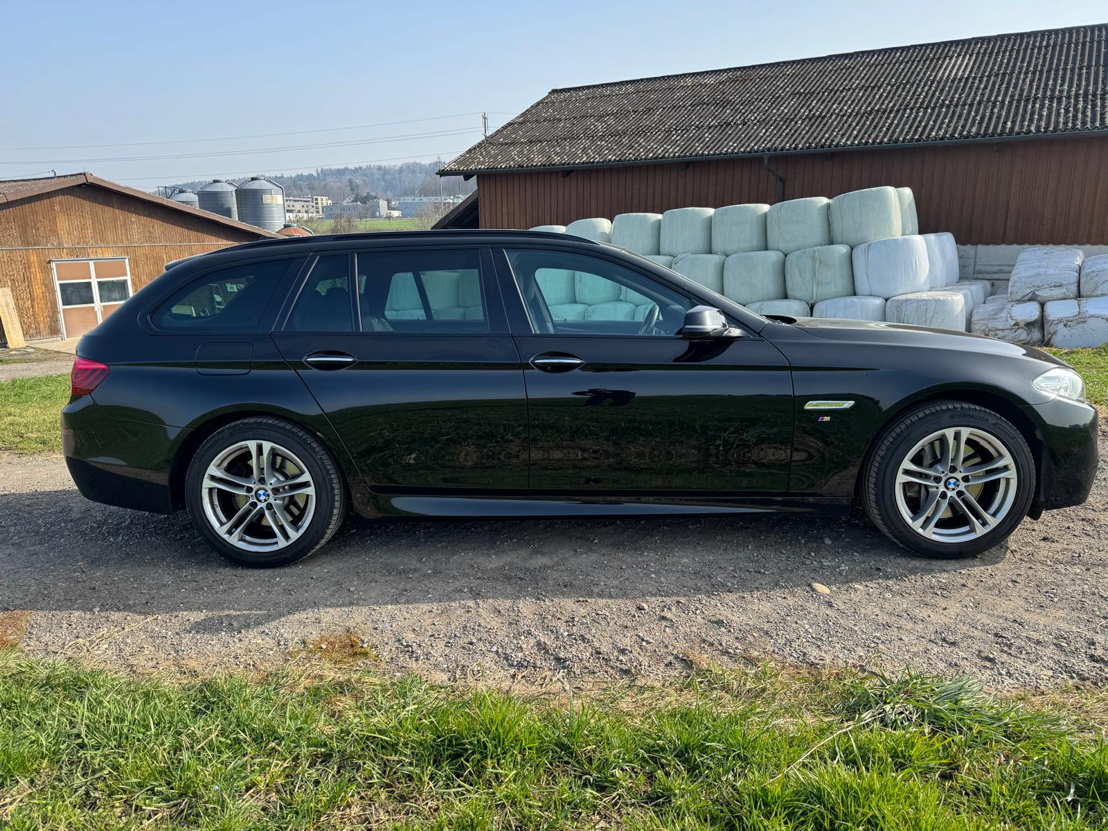BMW 525d Touring xDrive Steptronic-image-4