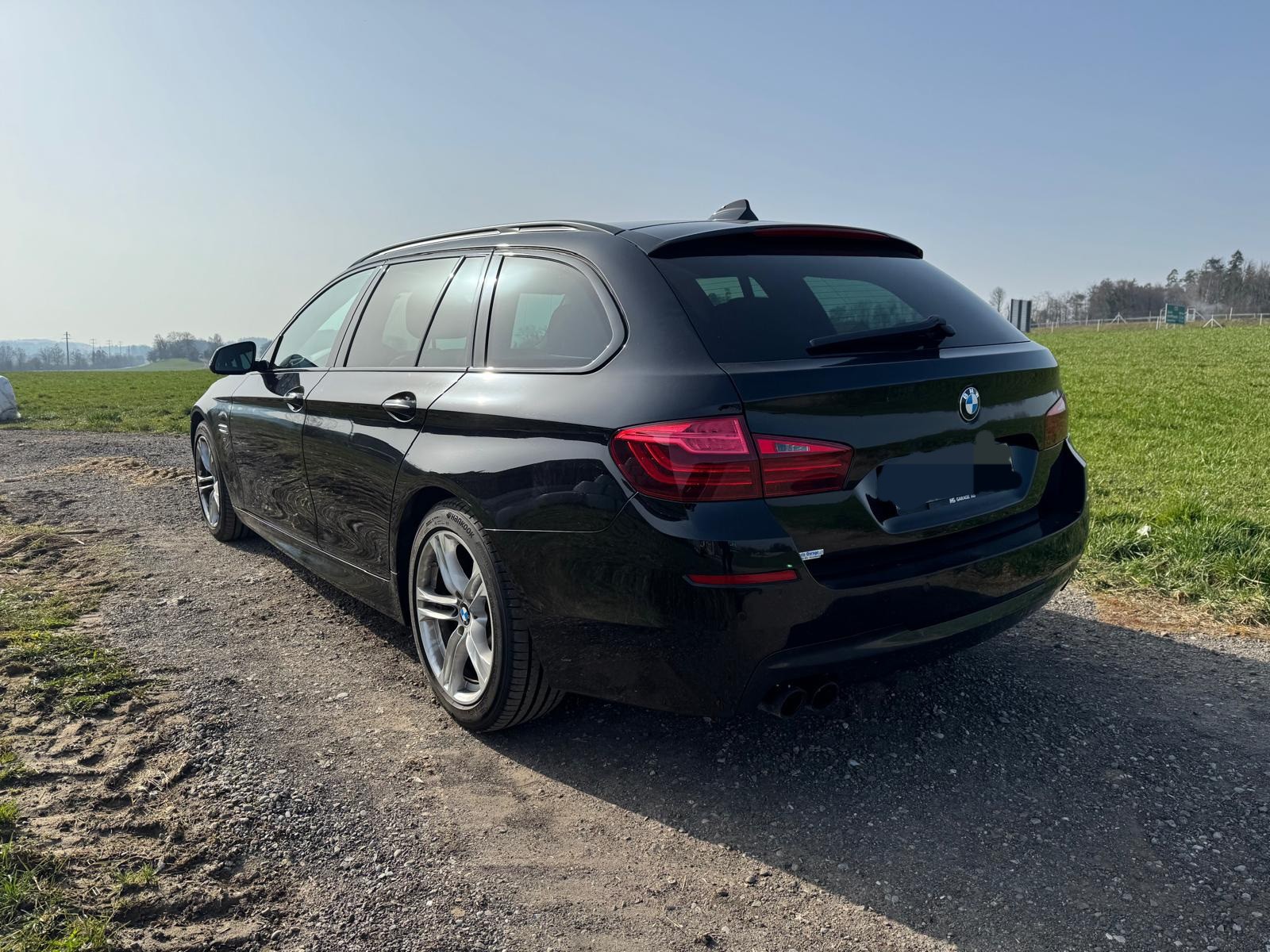 BMW 525d Touring xDrive Steptronic-image-3