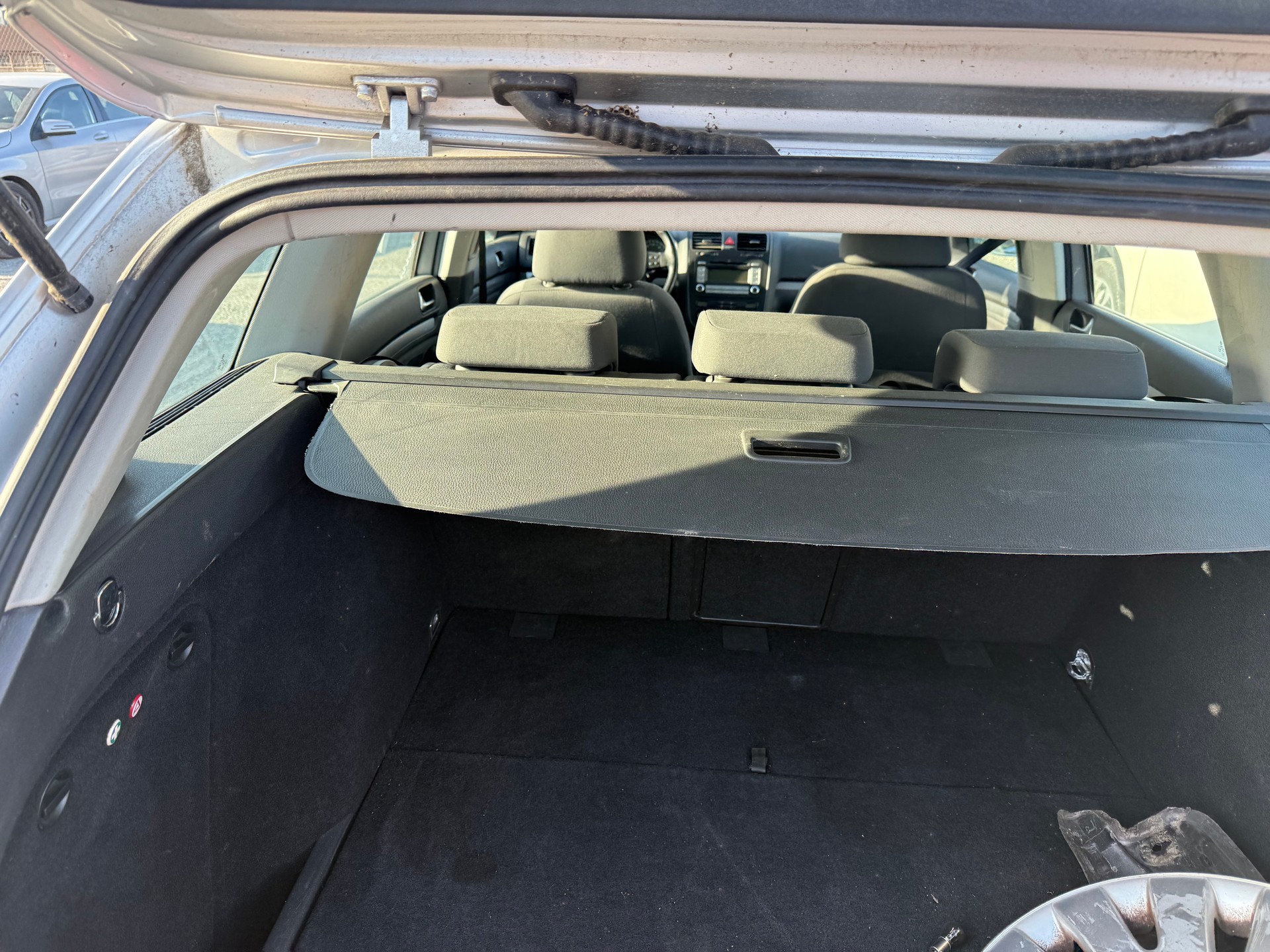 VW Golf Variant 1.4 TSI Comfortline DSG-image-9