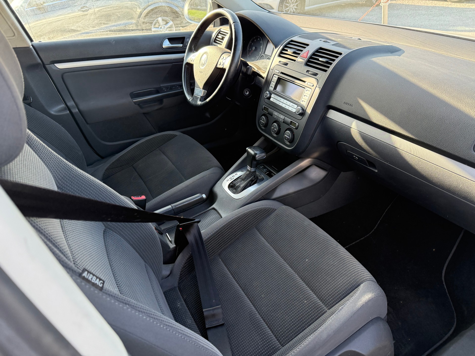 VW Golf Variant 1.4 TSI Comfortline DSG-image-3
