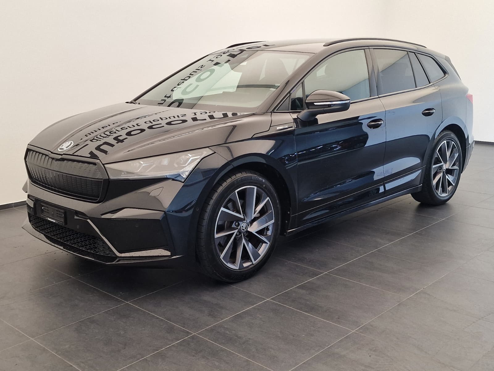 SKODA Enyaq iV 60 SportLine-showroom-element-2