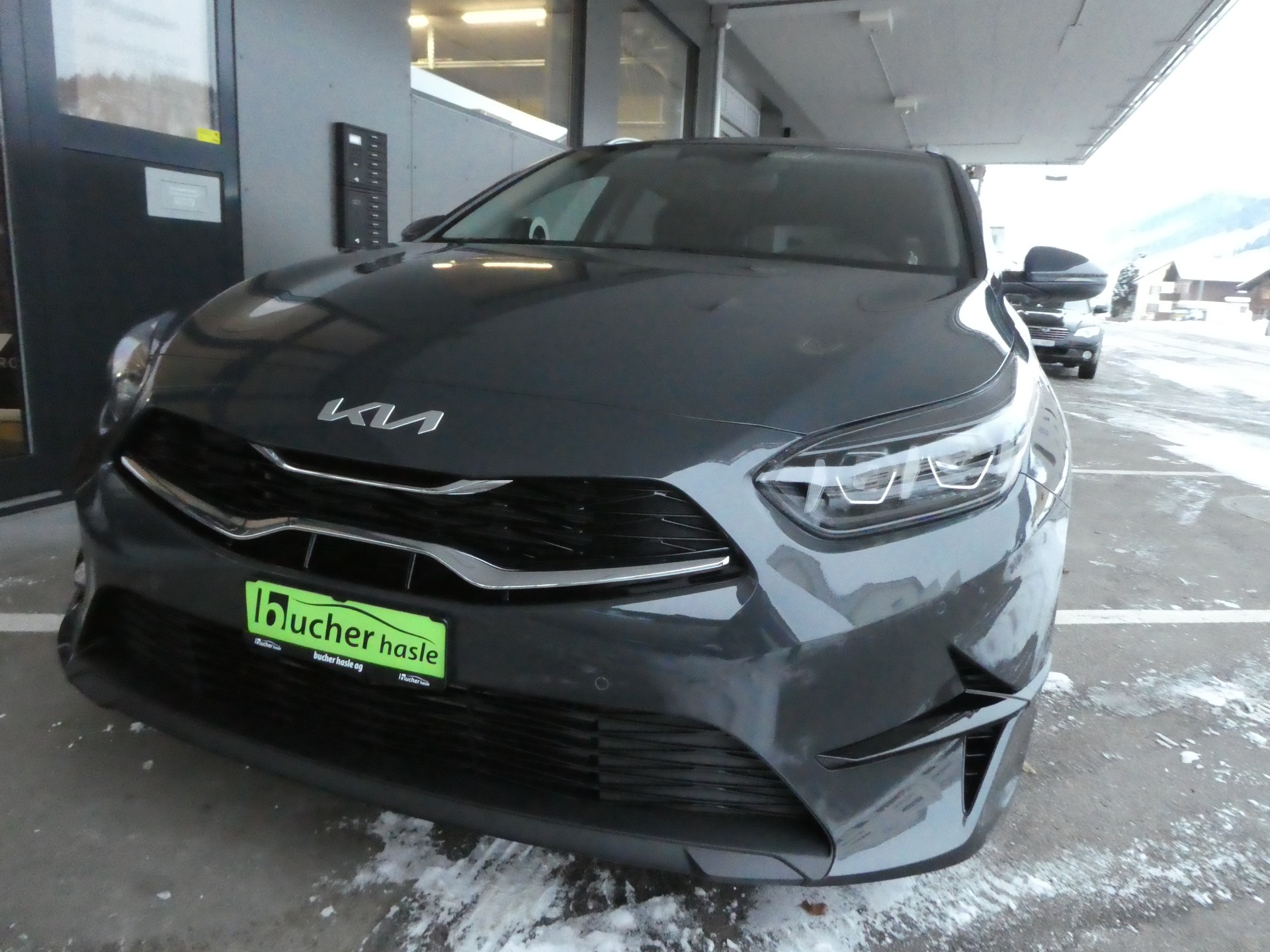 KIA Ceed Sportswagon 1.5 T-GDi MHEV Power DCT-image-6