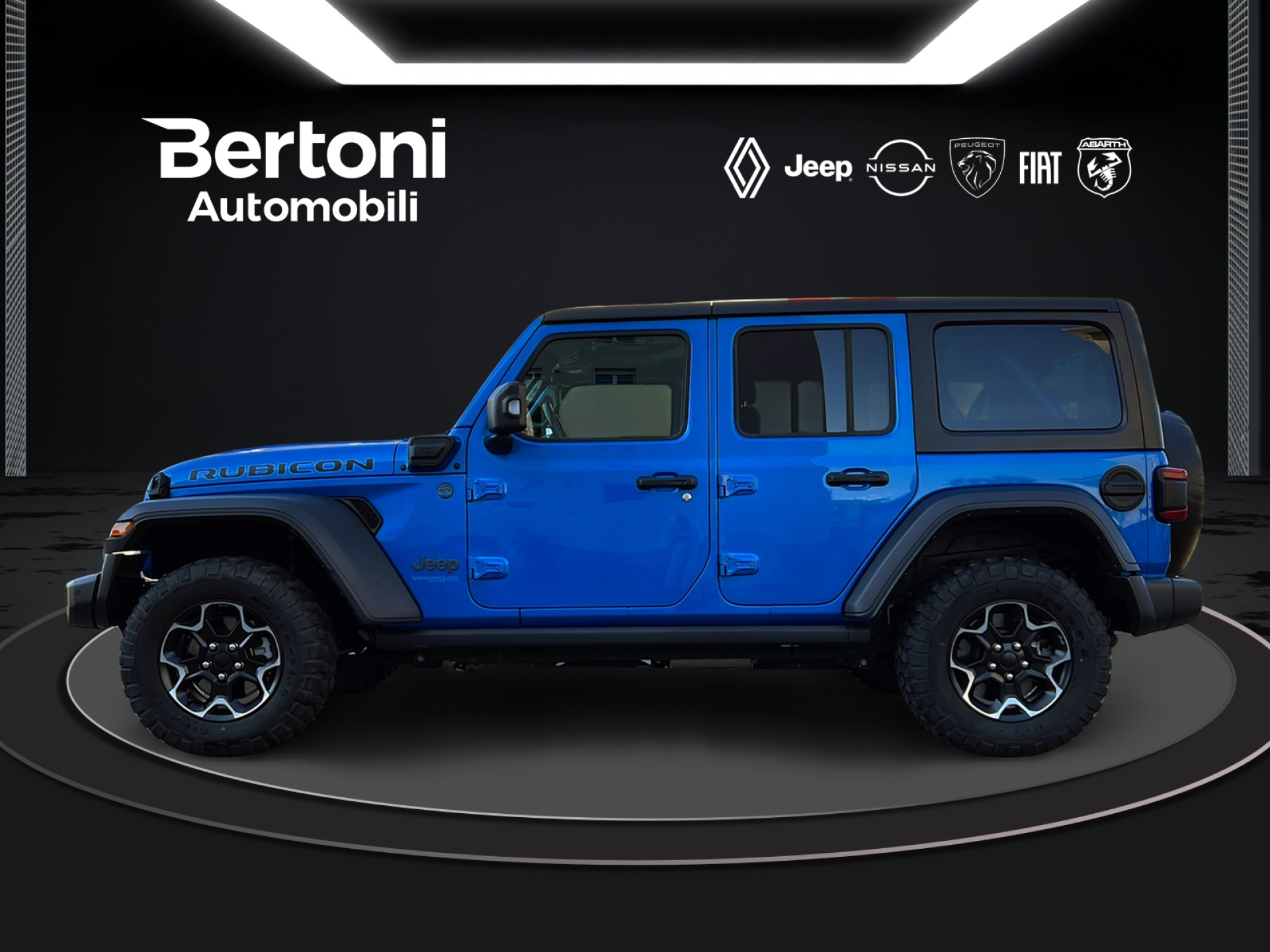 JEEP Wrangler-showroom-element-2