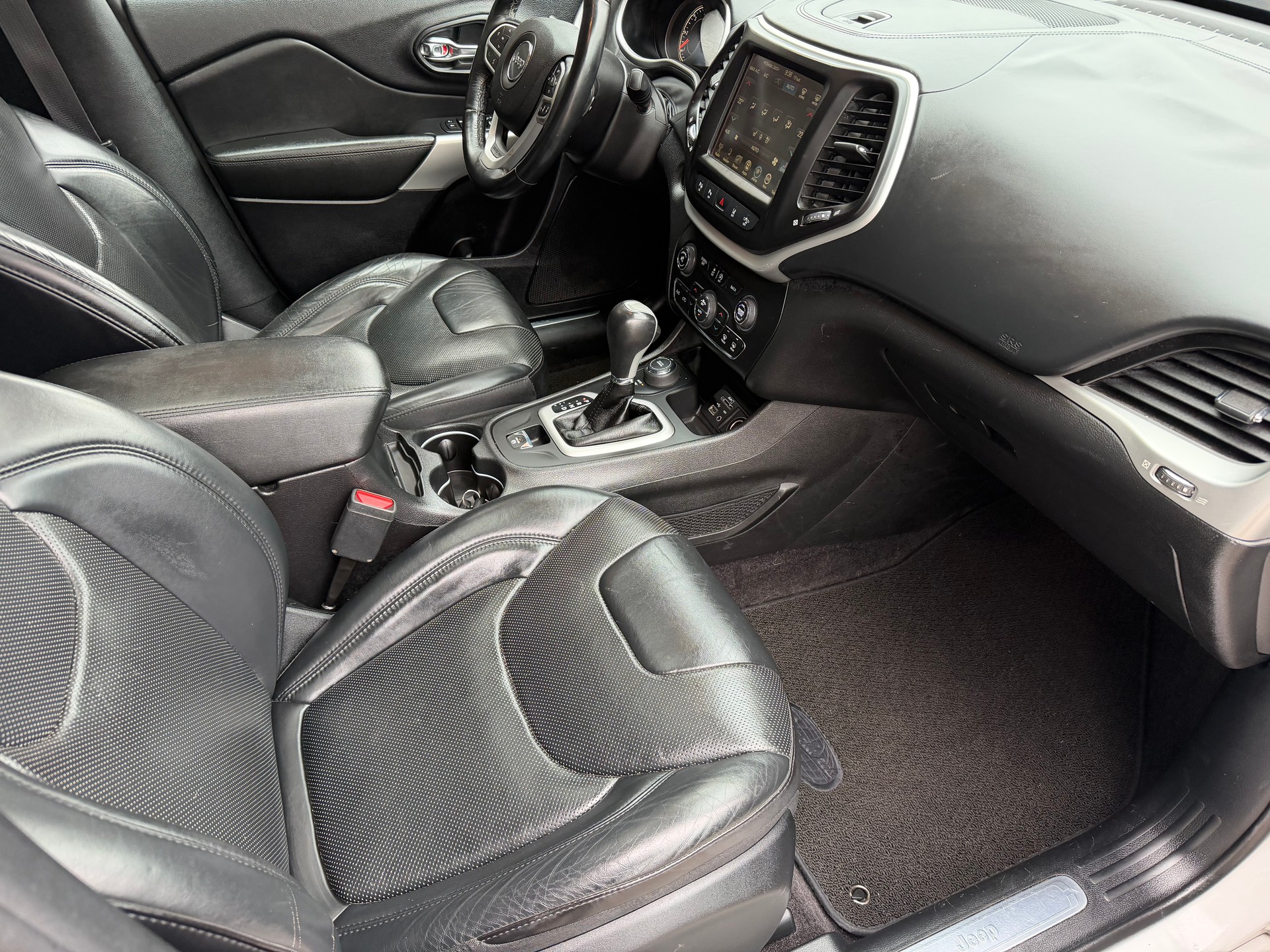 JEEP Cherokee 2.2TD Overland AWD 9ATX AD-image-9