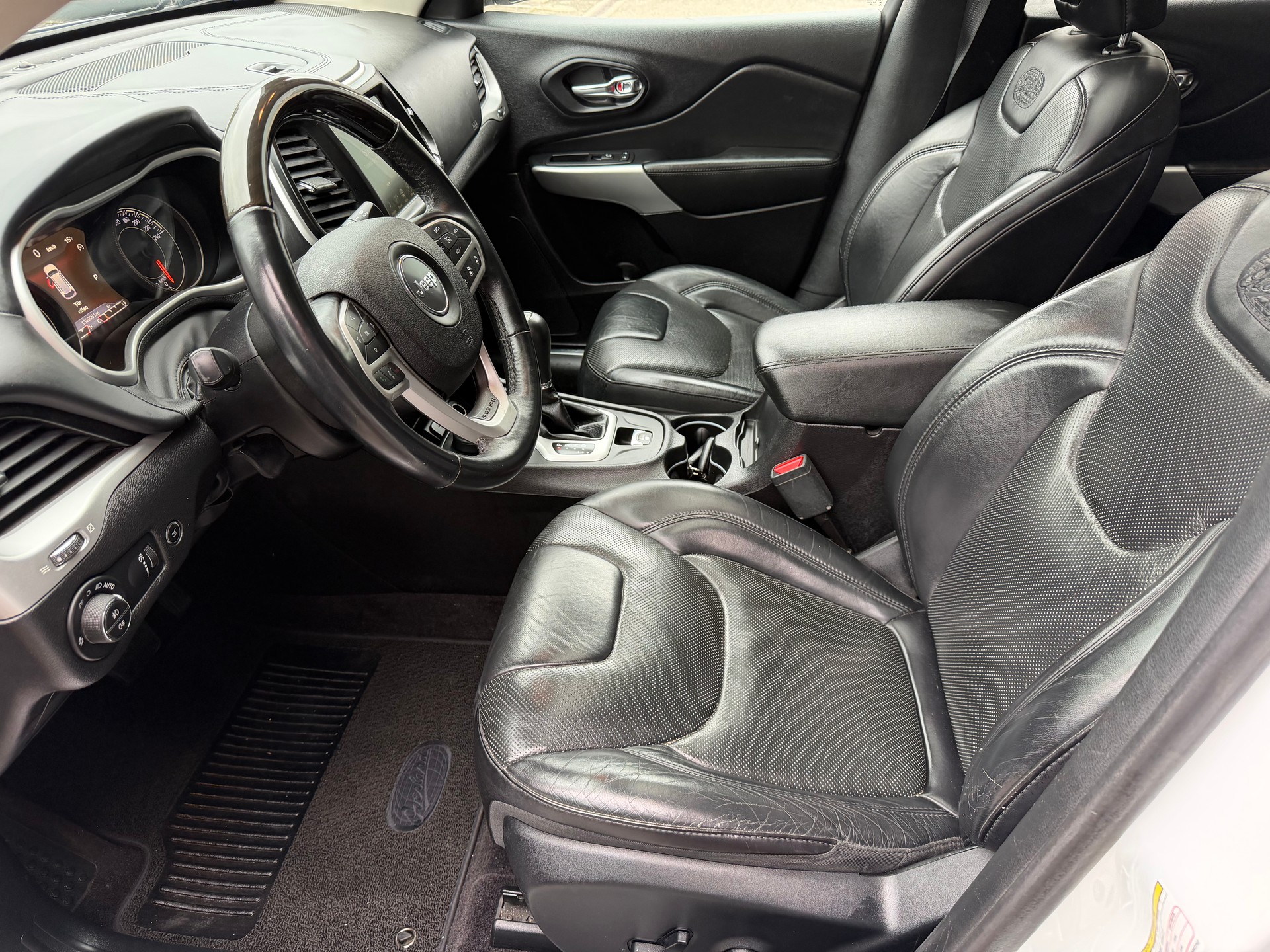 JEEP Cherokee 2.2TD Overland AWD 9ATX AD-image-6