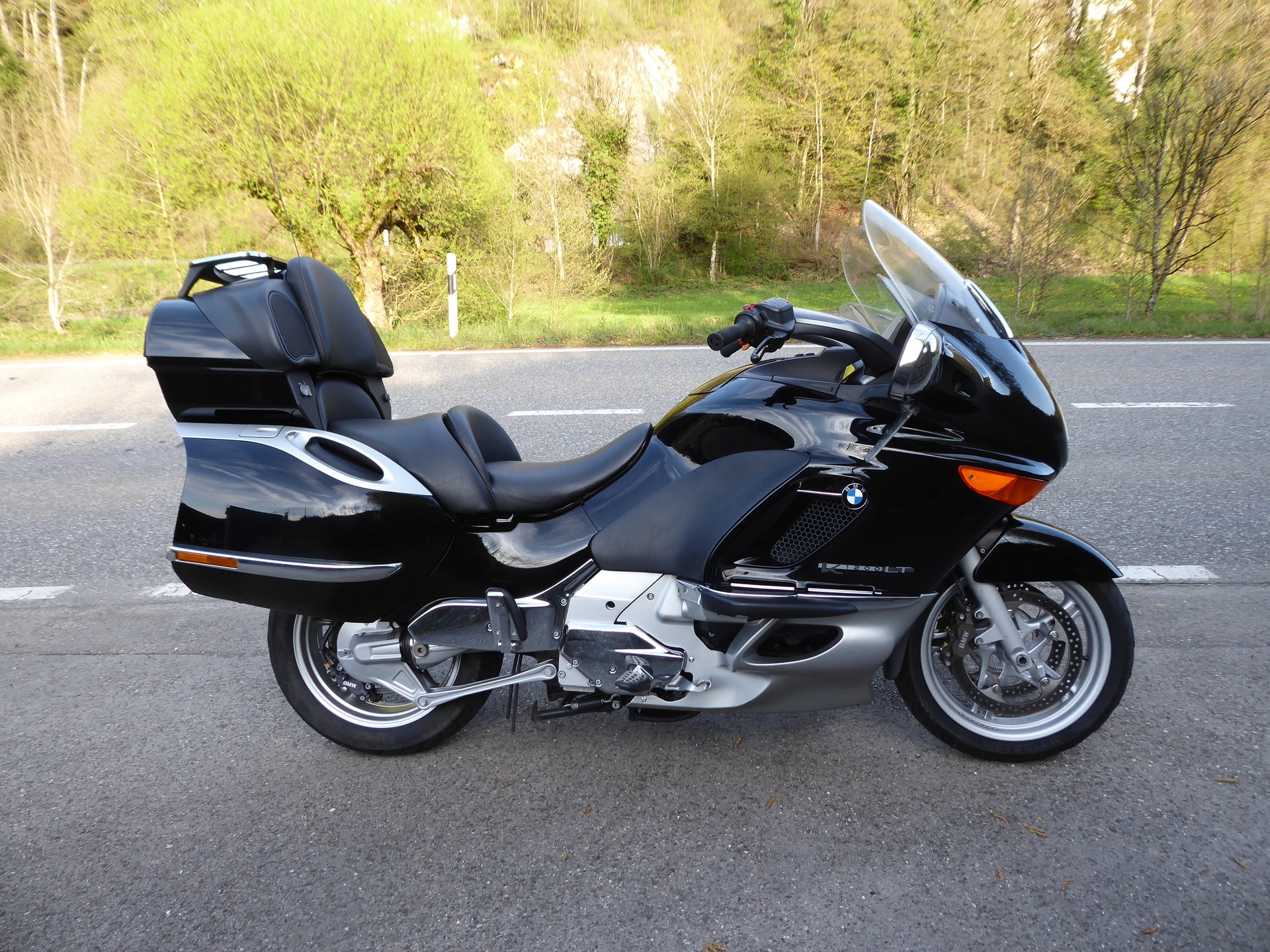 BMW K 1200 LT-image-0