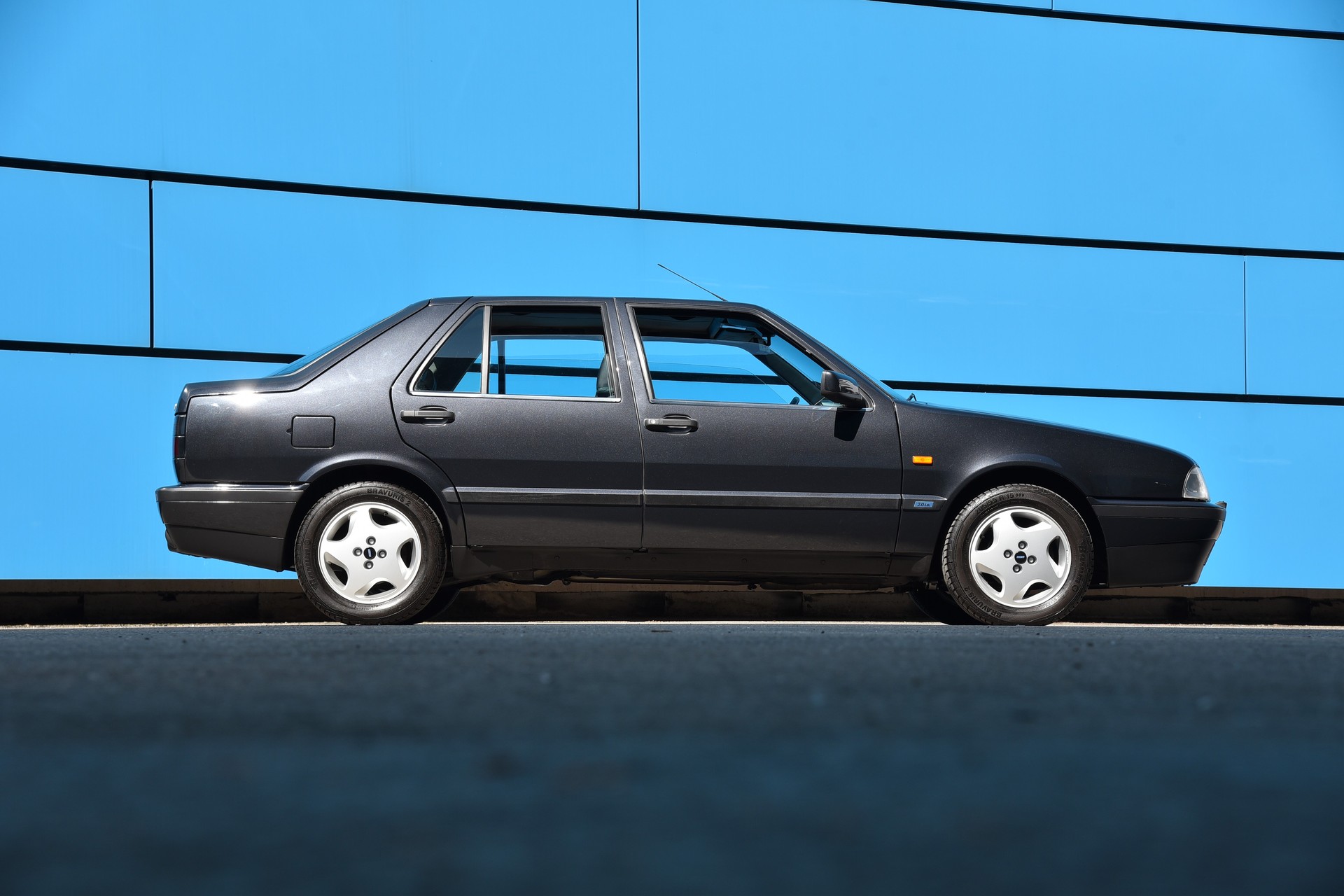 FIAT Croma 2.0 i.e.-image-9