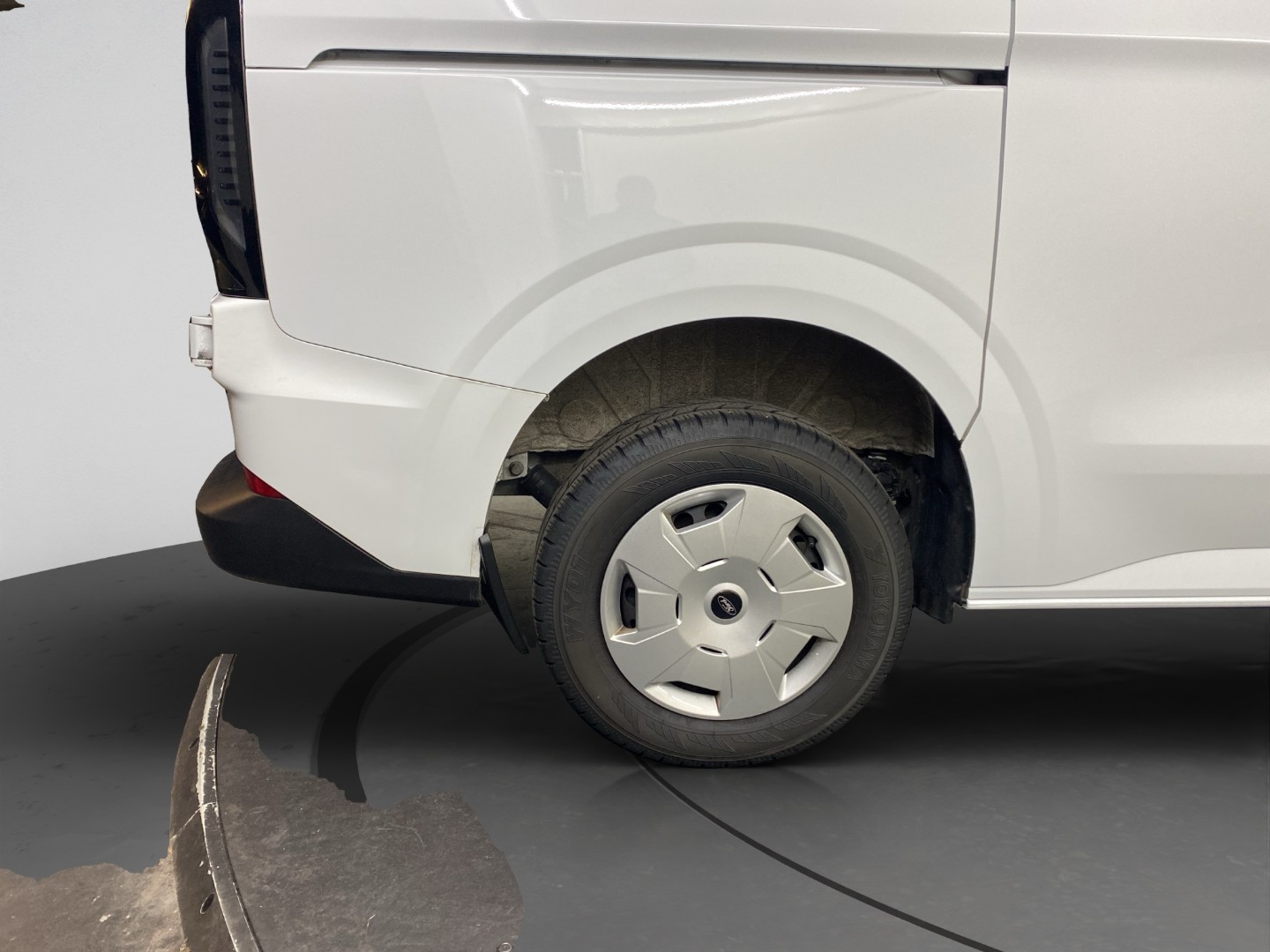 FORD Transit Custom Van 320 L1H1 Trend Automat 4x4-image-23