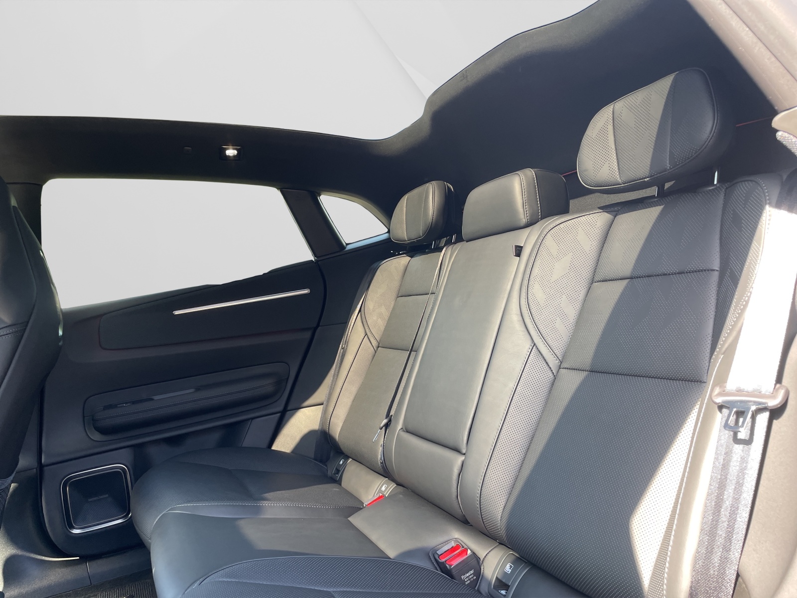 POLESTAR 4 Long Range Dual Motor Prime-image-13