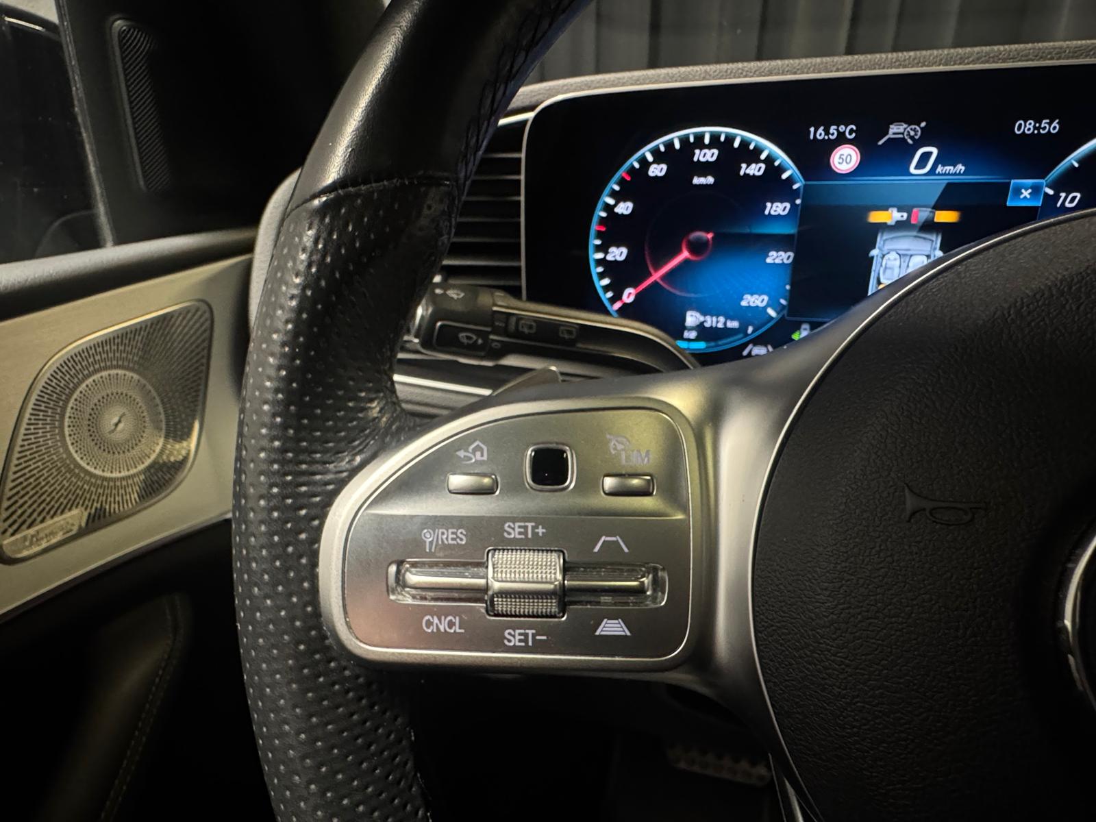MERCEDES-BENZ GLE 350 e 4Matic AMG Line 9G-Tronic-image-14