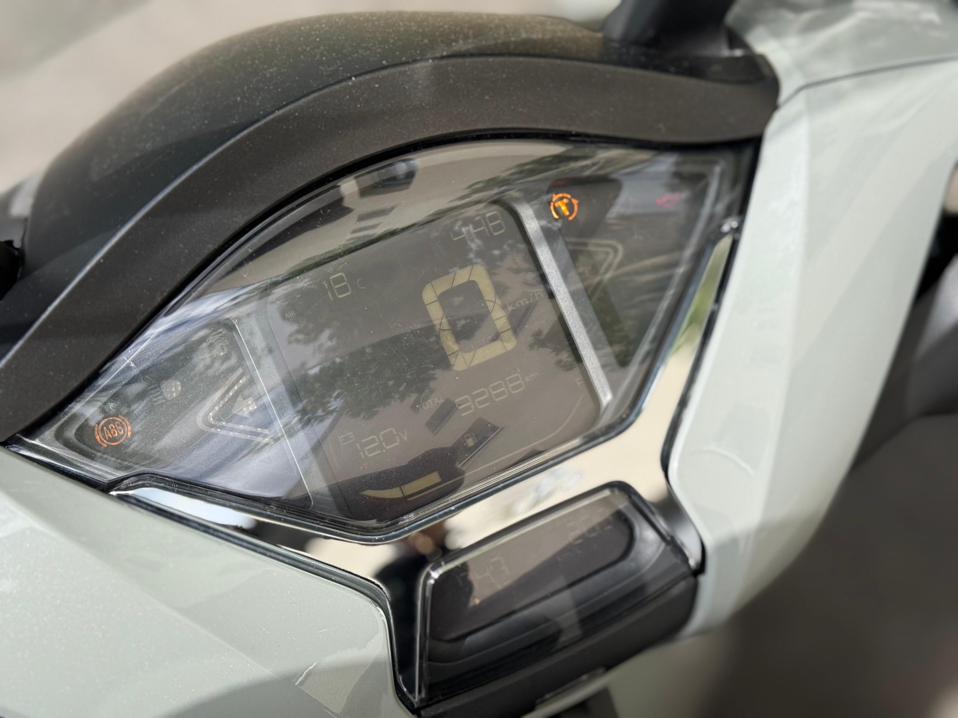 HONDA SH 350-image-9