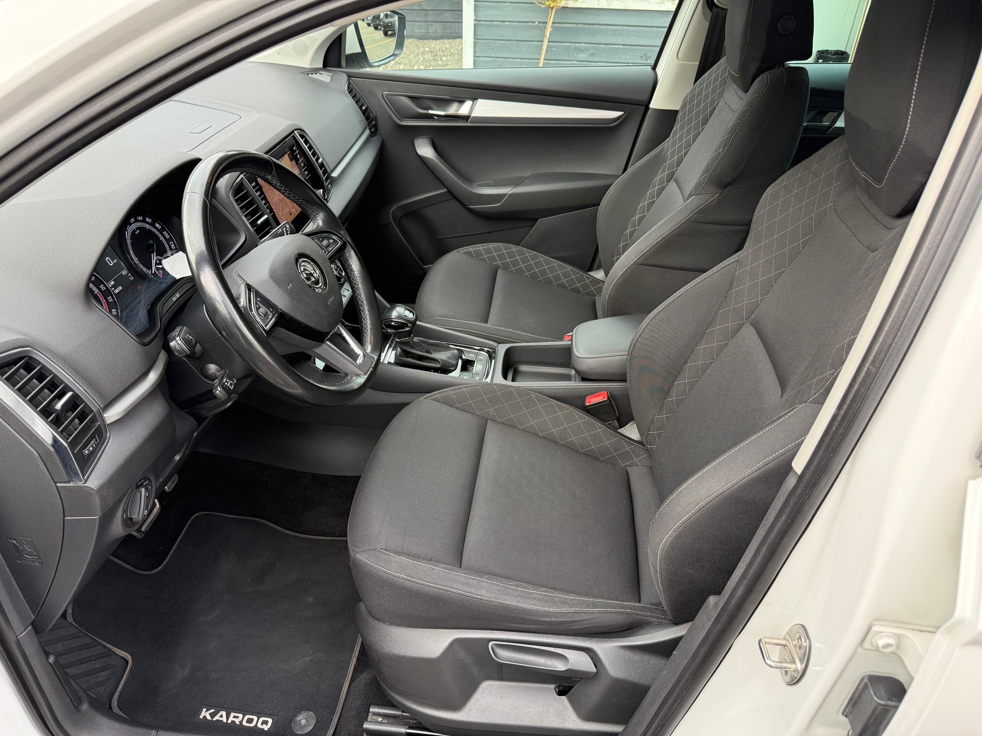 SKODA Karoq 2.0 TDI Ambition 4x4 DSG-image-7
