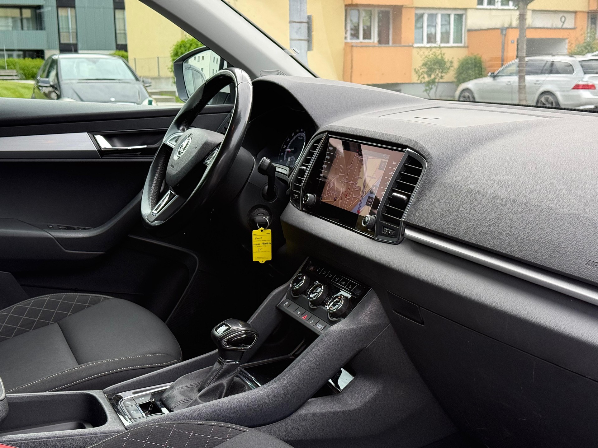 SKODA Karoq 2.0 TDI Ambition 4x4 DSG-image-14