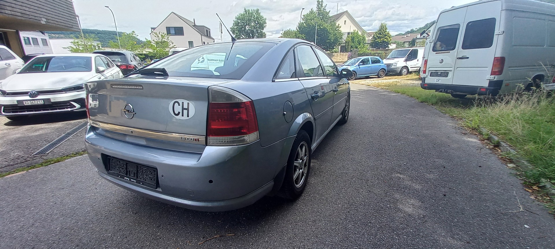 OPEL Vectra 1.9 CDTi 16V GTS-image-5