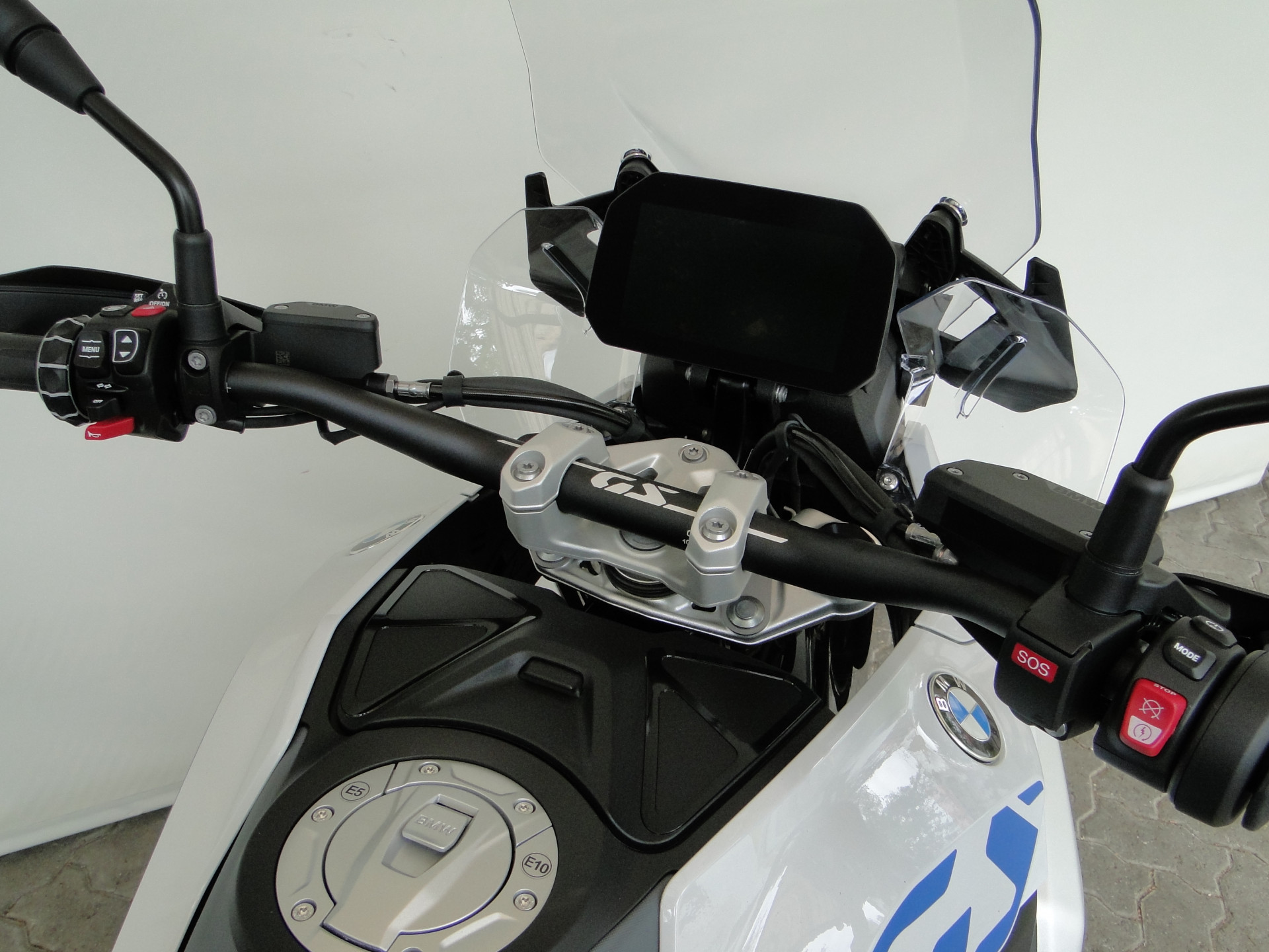 BMW R 1300 GS-image-4