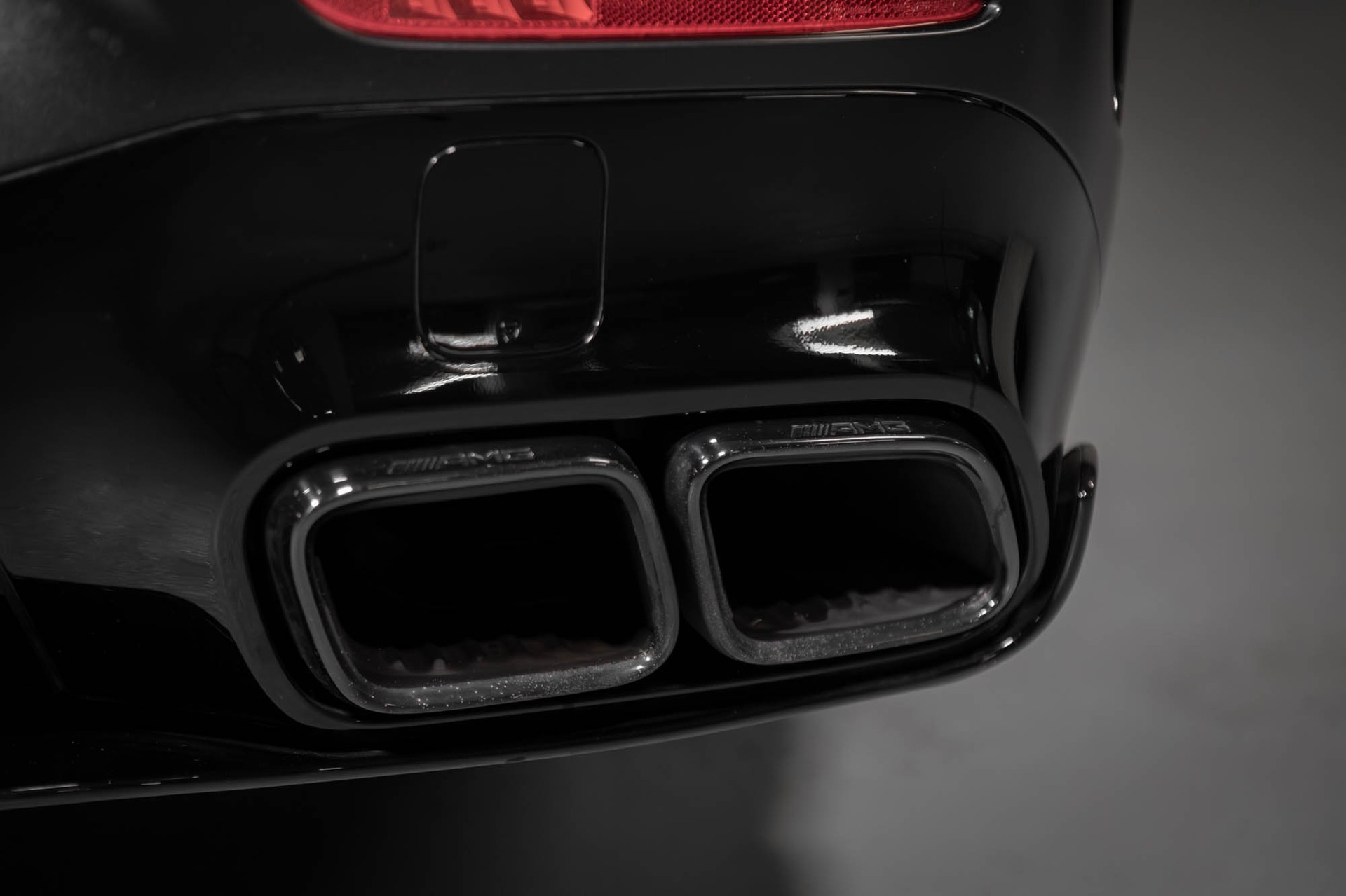 MERCEDES-BENZ AMG GT 4 63 S Edition 1 4Matic+ Speedshift MCT-image-13