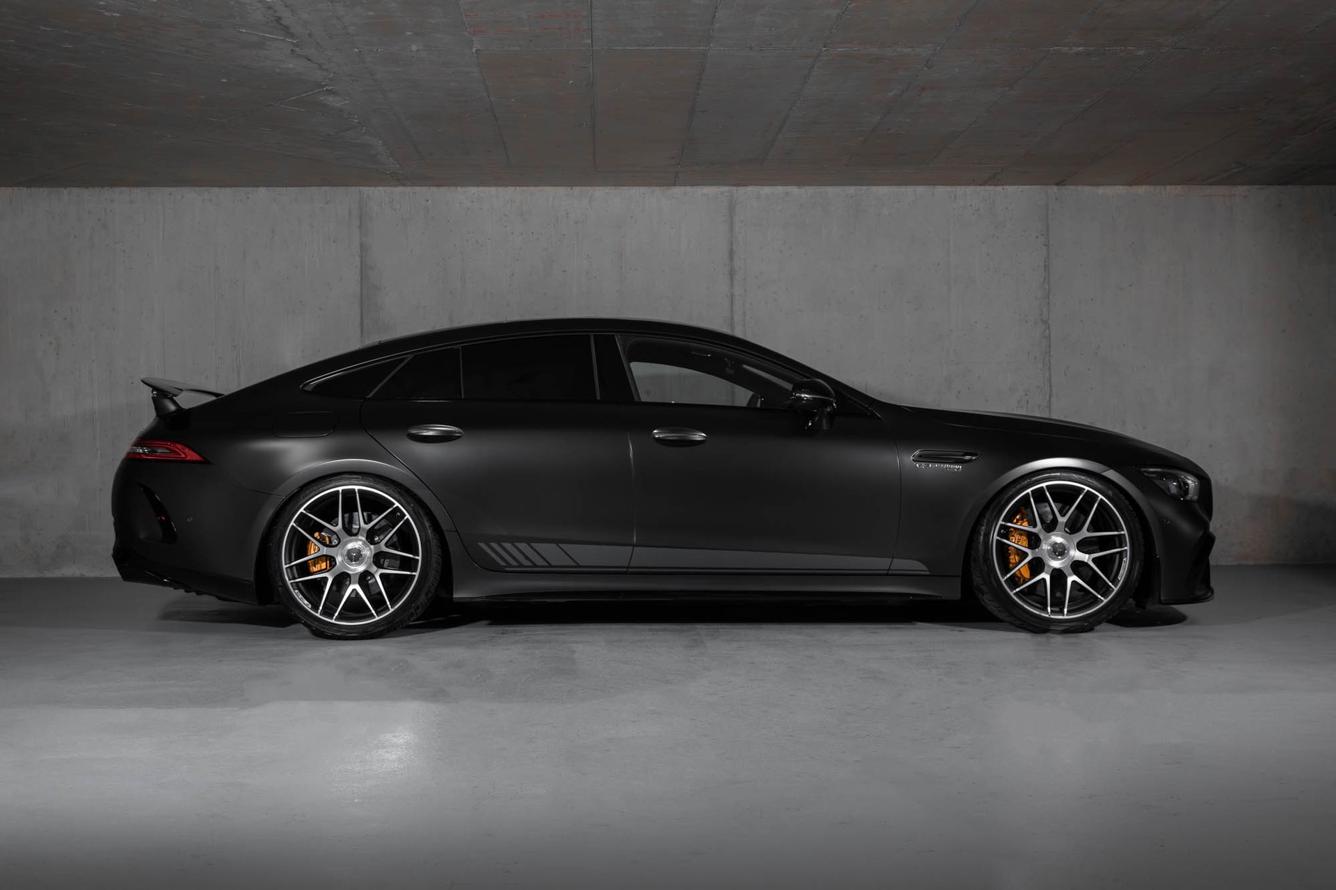 MERCEDES-BENZ AMG GT 4 63 S Edition 1 4Matic+ Speedshift MCT-showroom-element-1