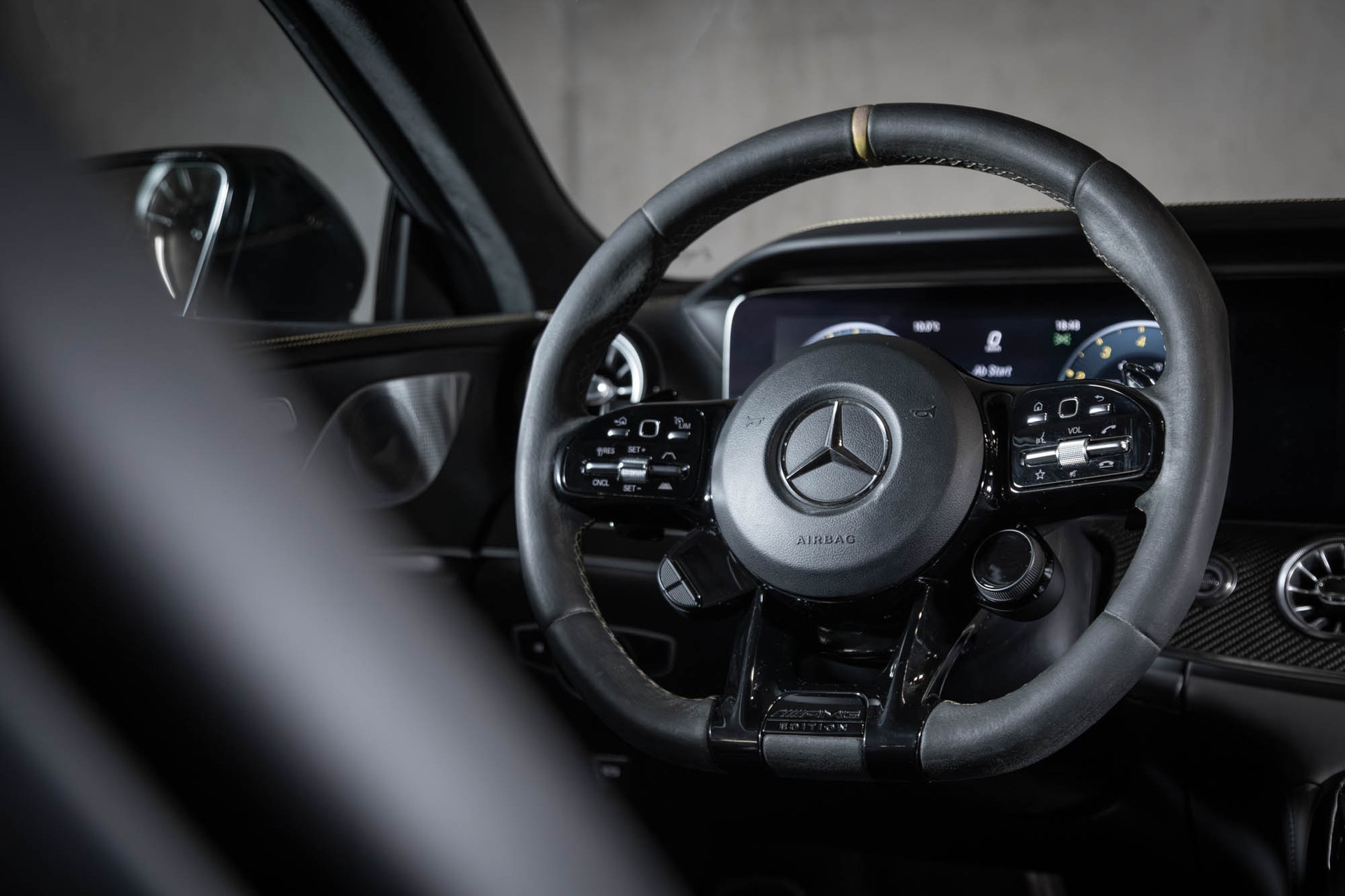 MERCEDES-BENZ AMG GT 4 63 S Edition 1 4Matic+ Speedshift MCT-image-25