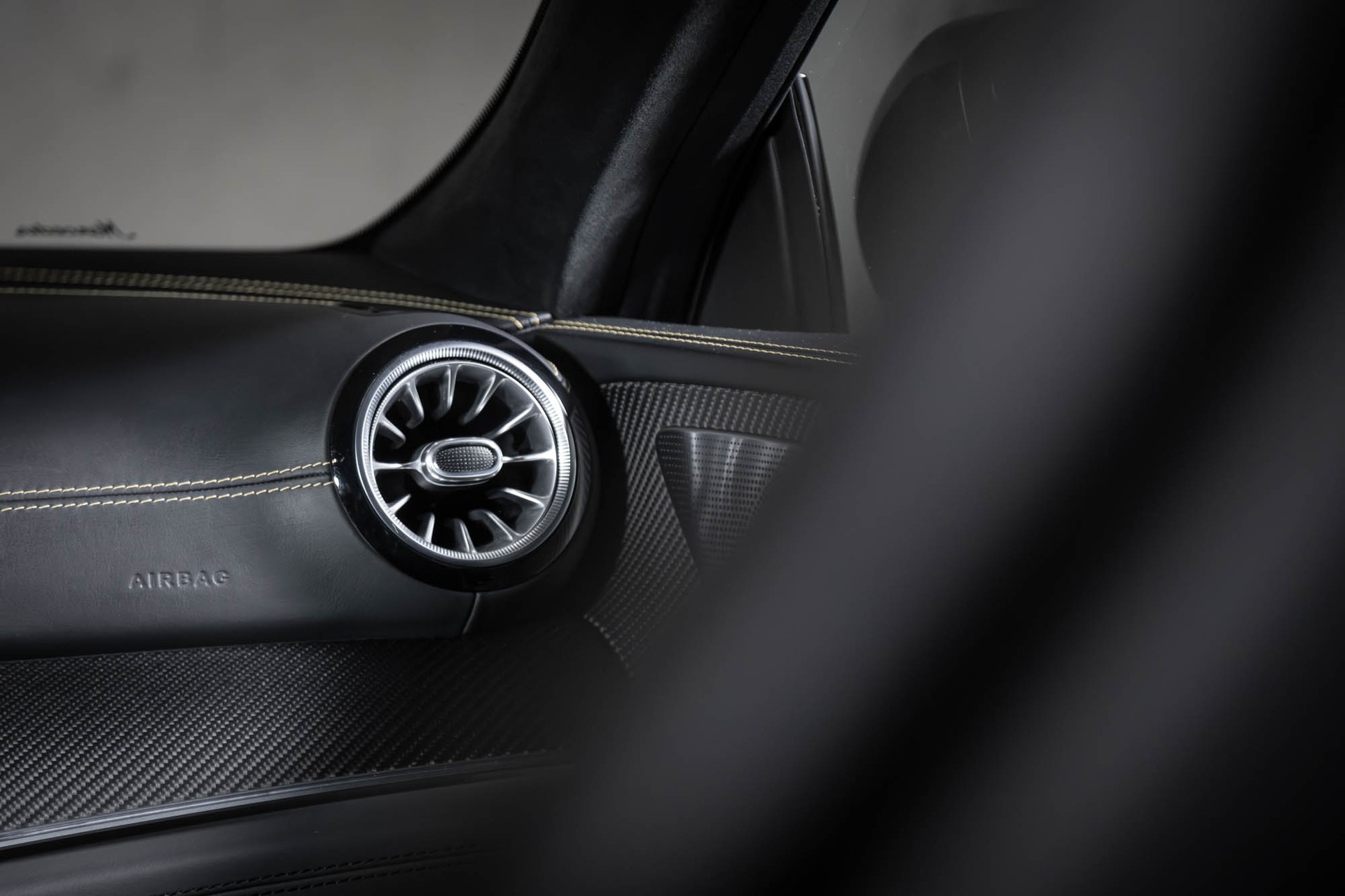 MERCEDES-BENZ AMG GT 4 63 S Edition 1 4Matic+ Speedshift MCT-image-24