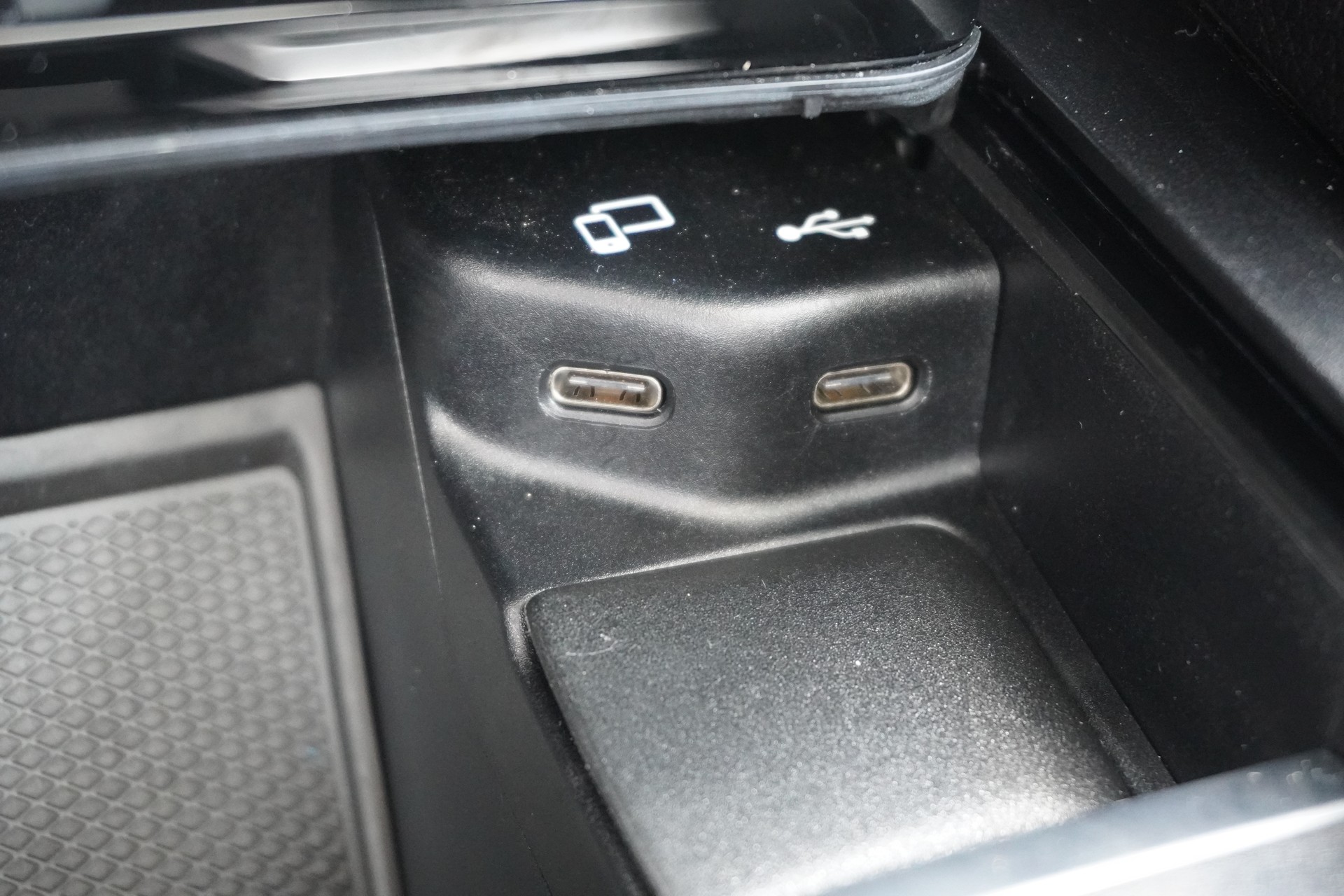 MERCEDES-BENZ GLE 450 4Matic 9G-Tronic-image-37