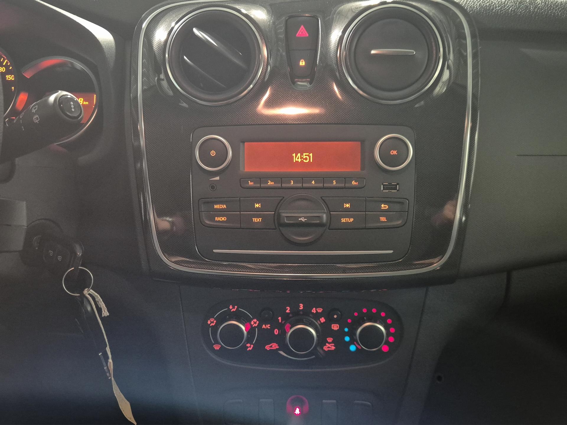 DACIA Logan MCV 0.9 Comfort-image-12