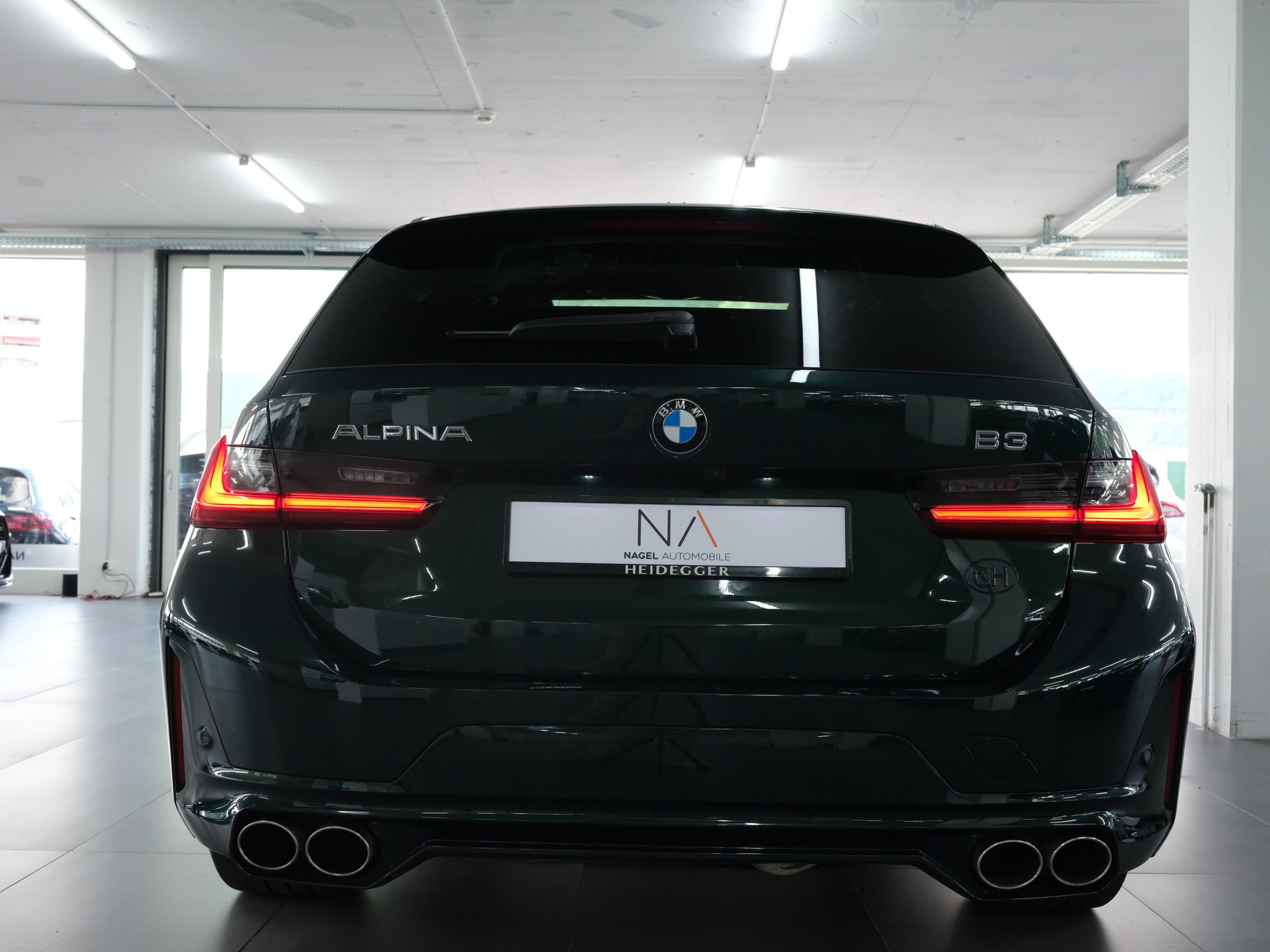 BMW-ALPINA B3 BiTurbo Touring 3.0 xDrive Switch-Tronic *BMW Werksgarantie * *Panorama* *Head up Display*-showroom-element-3