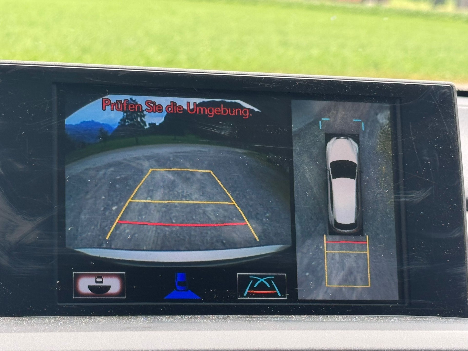 LEXUS NX 300h comfort E-Four Automatic-image-12