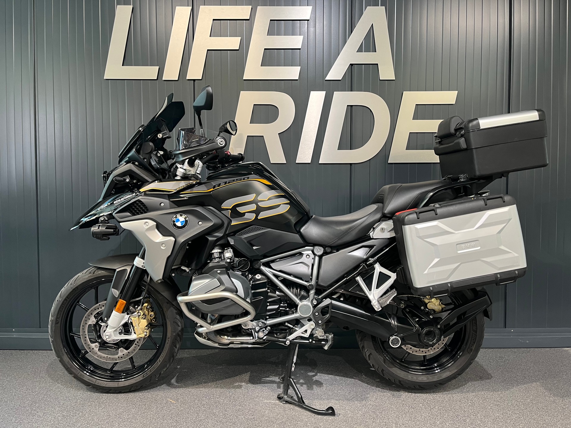 BMW R 1250 GS ABS-image-2