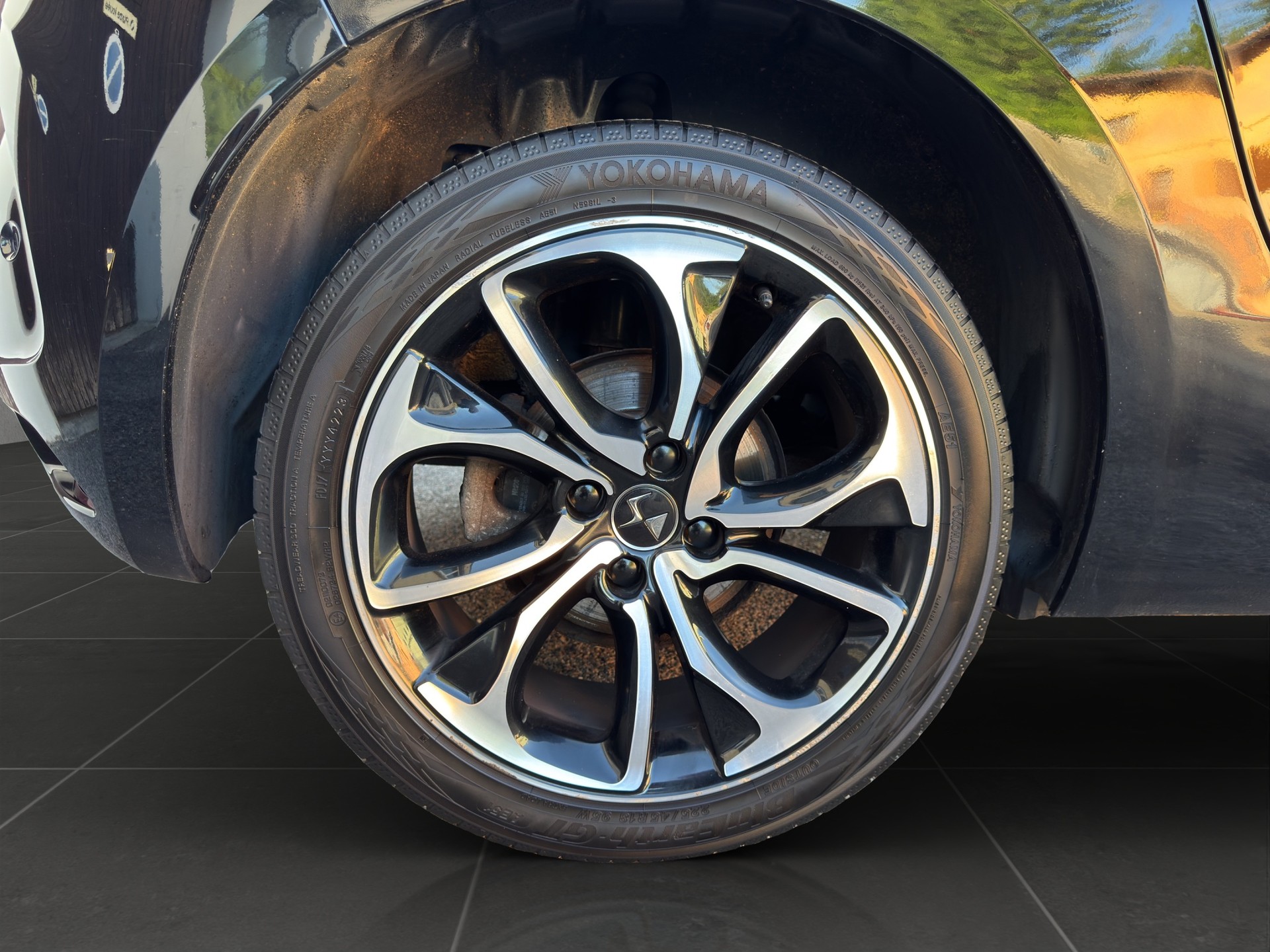 DS AUTOMOBILES DS 4 1.6 THP Sport Chic Automatic-image-14