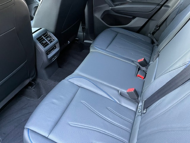 VW Tiguan 2.0 TSI DSG R-Line Plus 4Motion-image-23