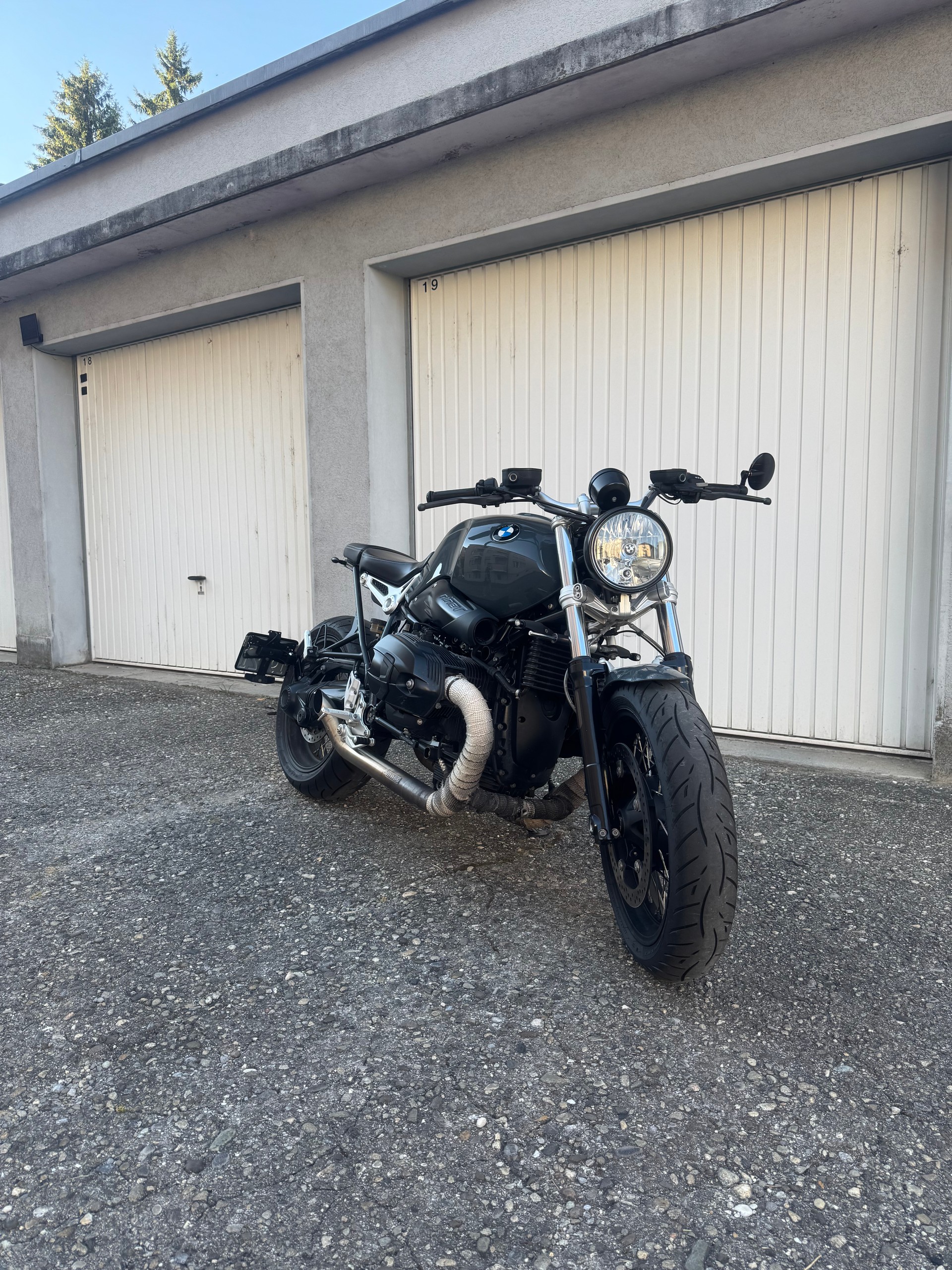 BMW R nineT Pure ABS-image-3