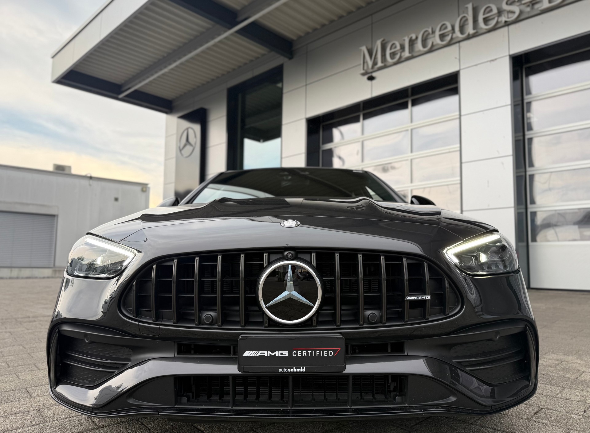 MERCEDES-BENZ C 43 AMG 4 Matic Executive Edition-showroom-element-2