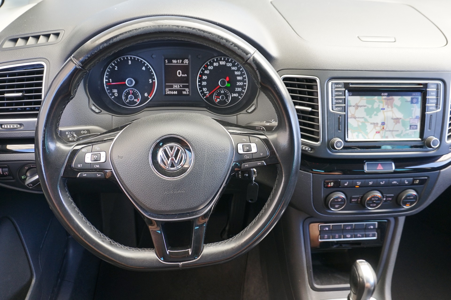 VW Sharan 2.0TDI BMT High-image-13