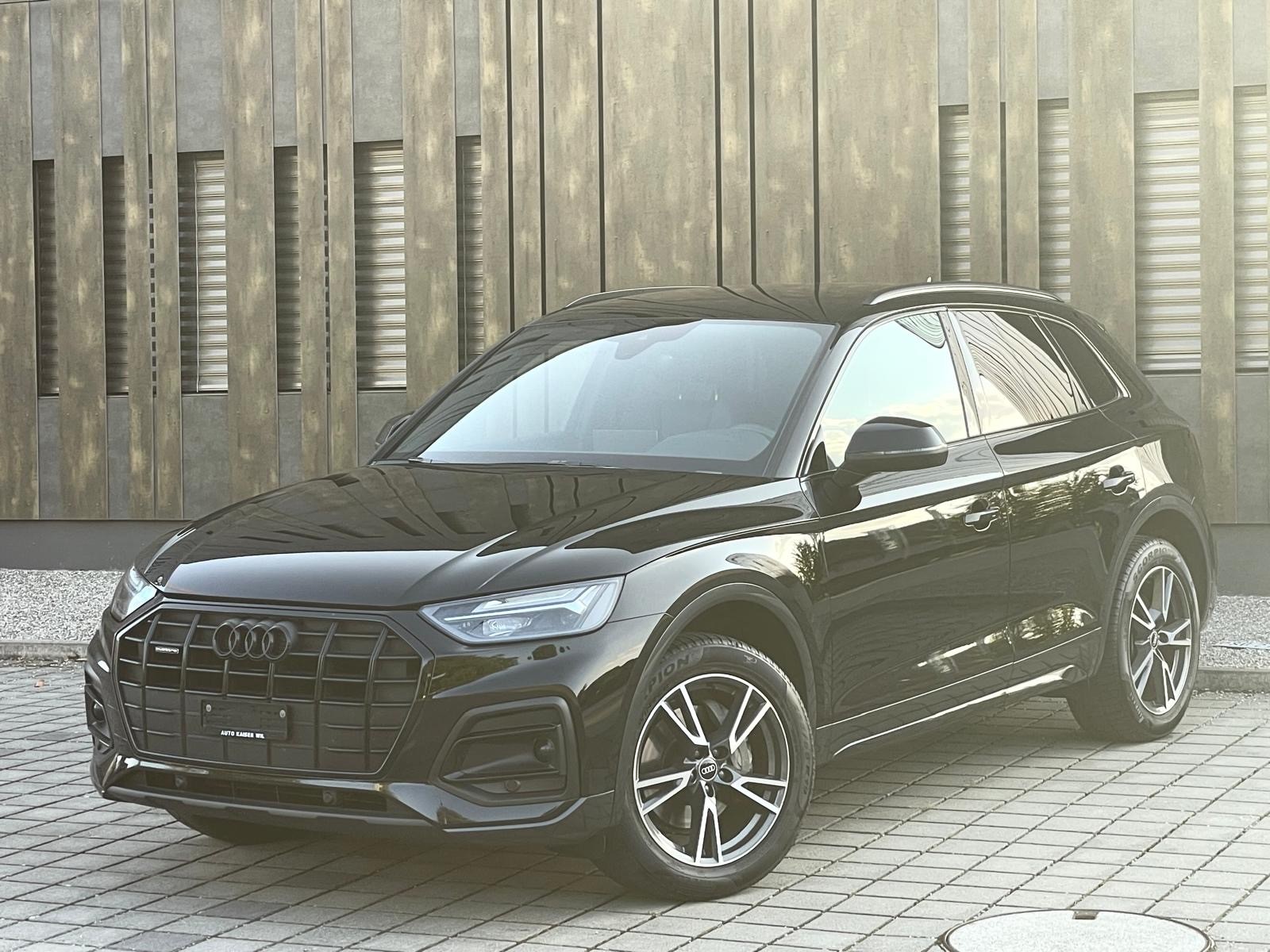 AUDI Q5 Sportback 40 TDI S line quattro S-tronic-showroom-element-1