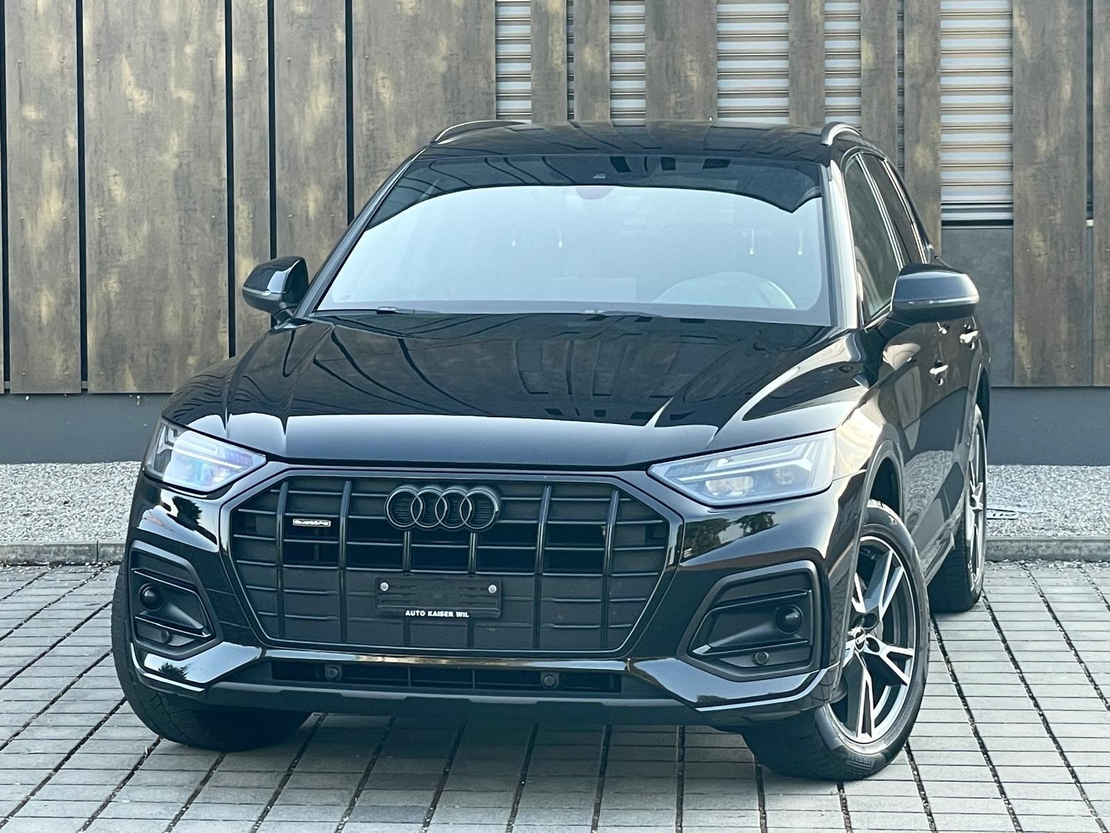 AUDI Q5 Sportback 40 TDI S line quattro S-tronic