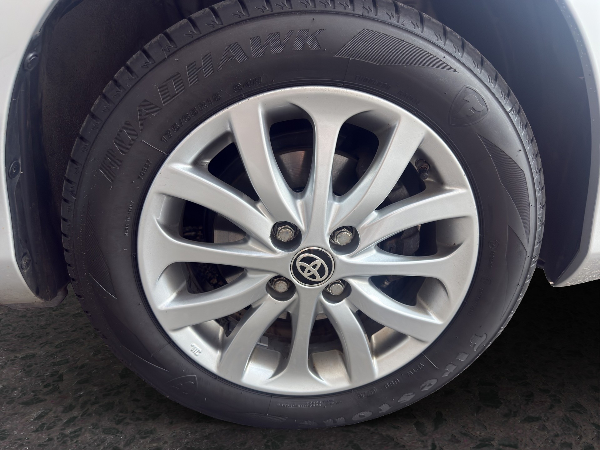 TOYOTA Yaris 1.33 Trend-image-28