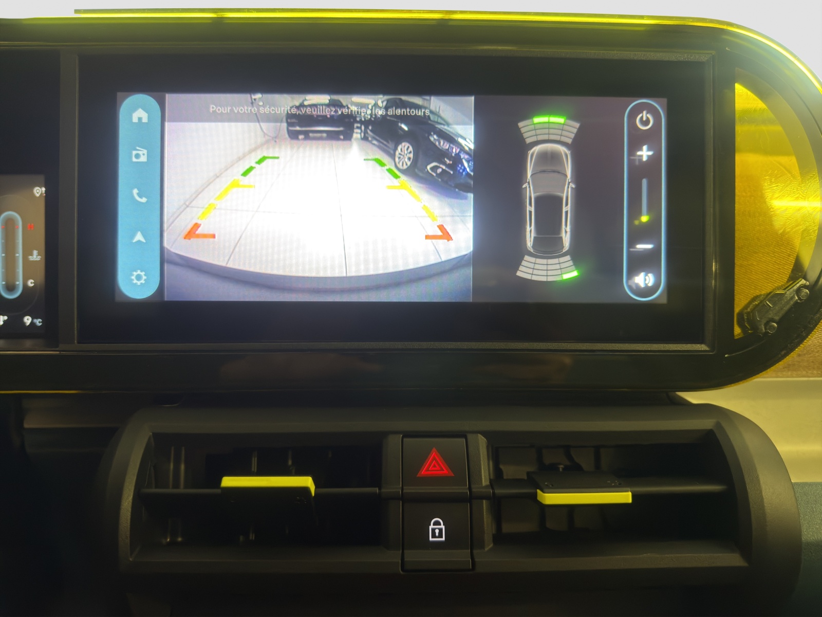 FIAT GRANDE PANDA 1.2 Hybrid La Prima-image-11