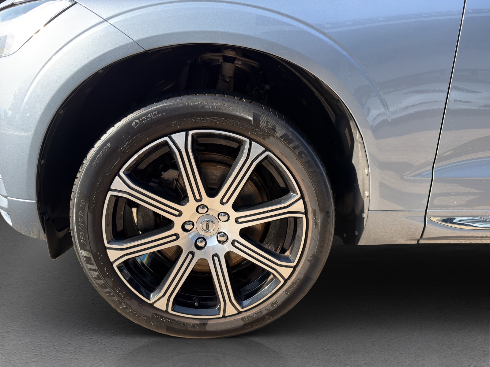 VOLVO XC60 D5 AWD Inscription Geartronic-image-9