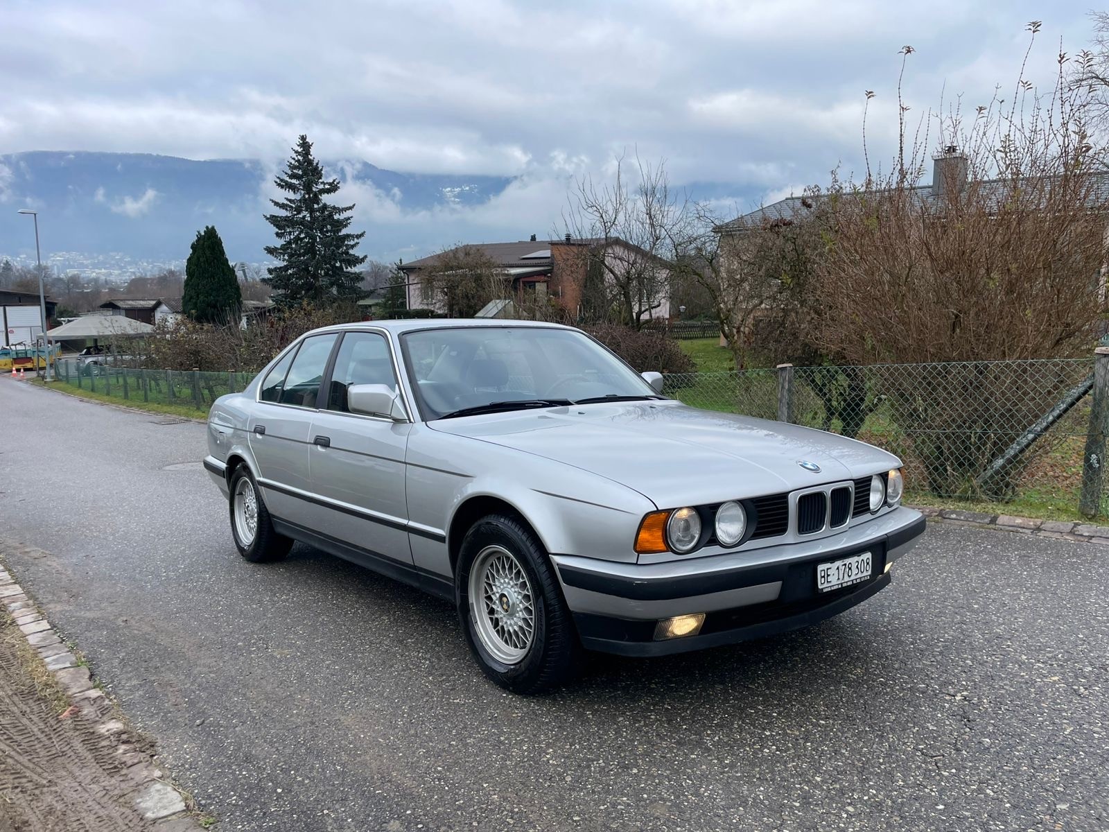 BMW 525i A