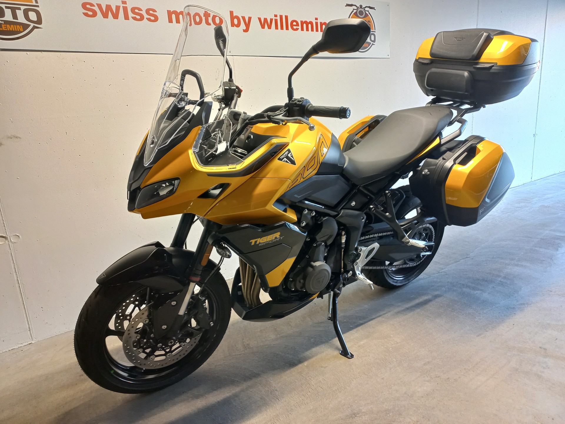 TRIUMPH Tiger Sport 800 Tour-showroom-element-1