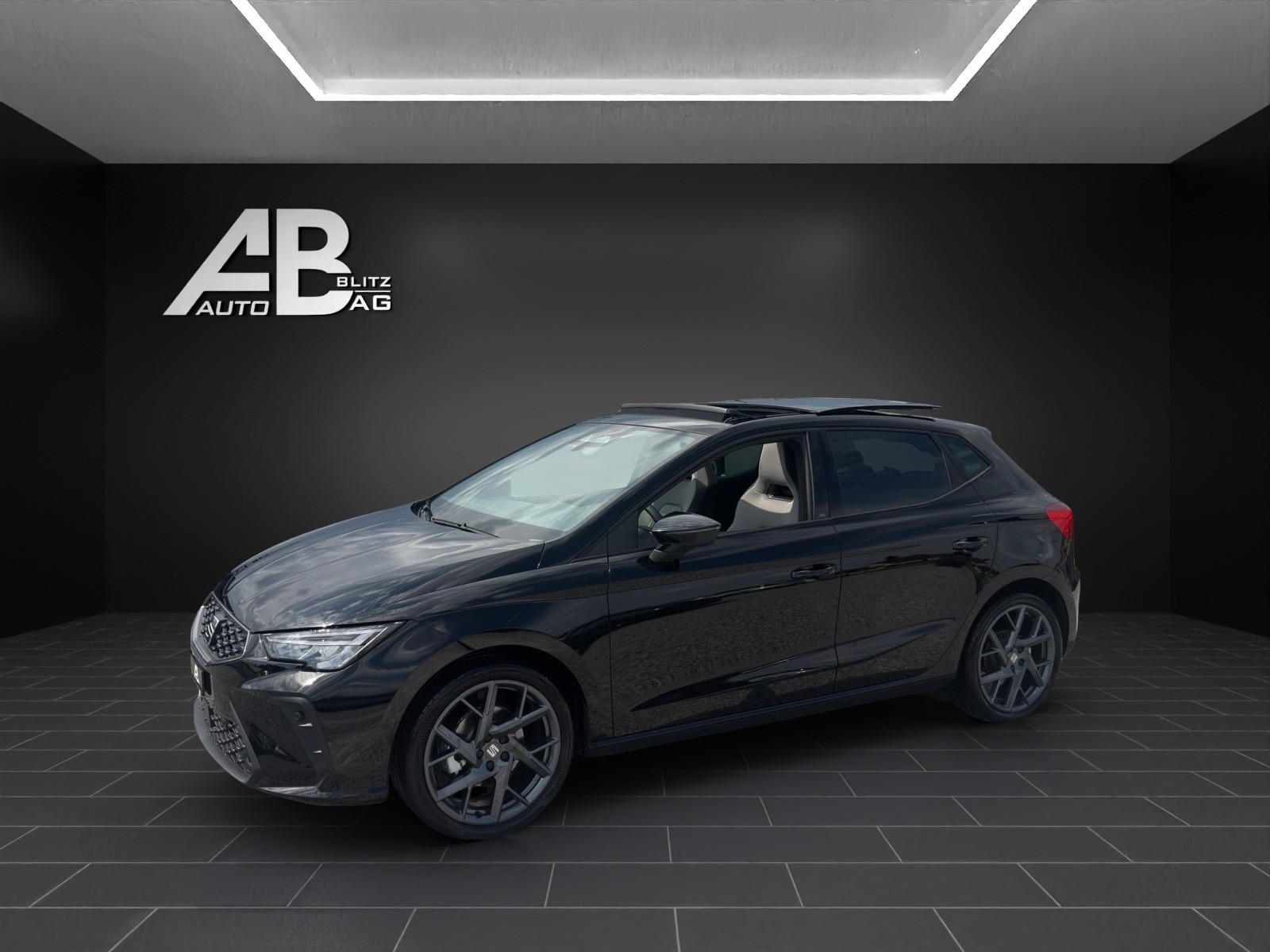 SEAT Ibiza 1.5 EcoTSI FR DSG mit 150 PS * Panoramadach *-showroom-element-1